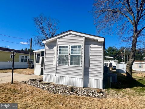 Mobile Home For Sale - 768 E Garden Road #14<br/> VINELAND, NJ 08360