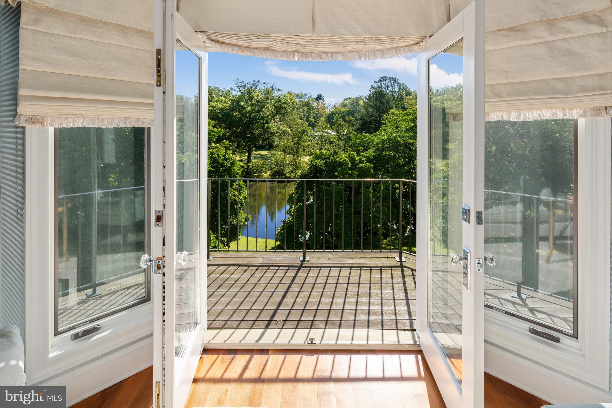 BRYN MAWR - Residential