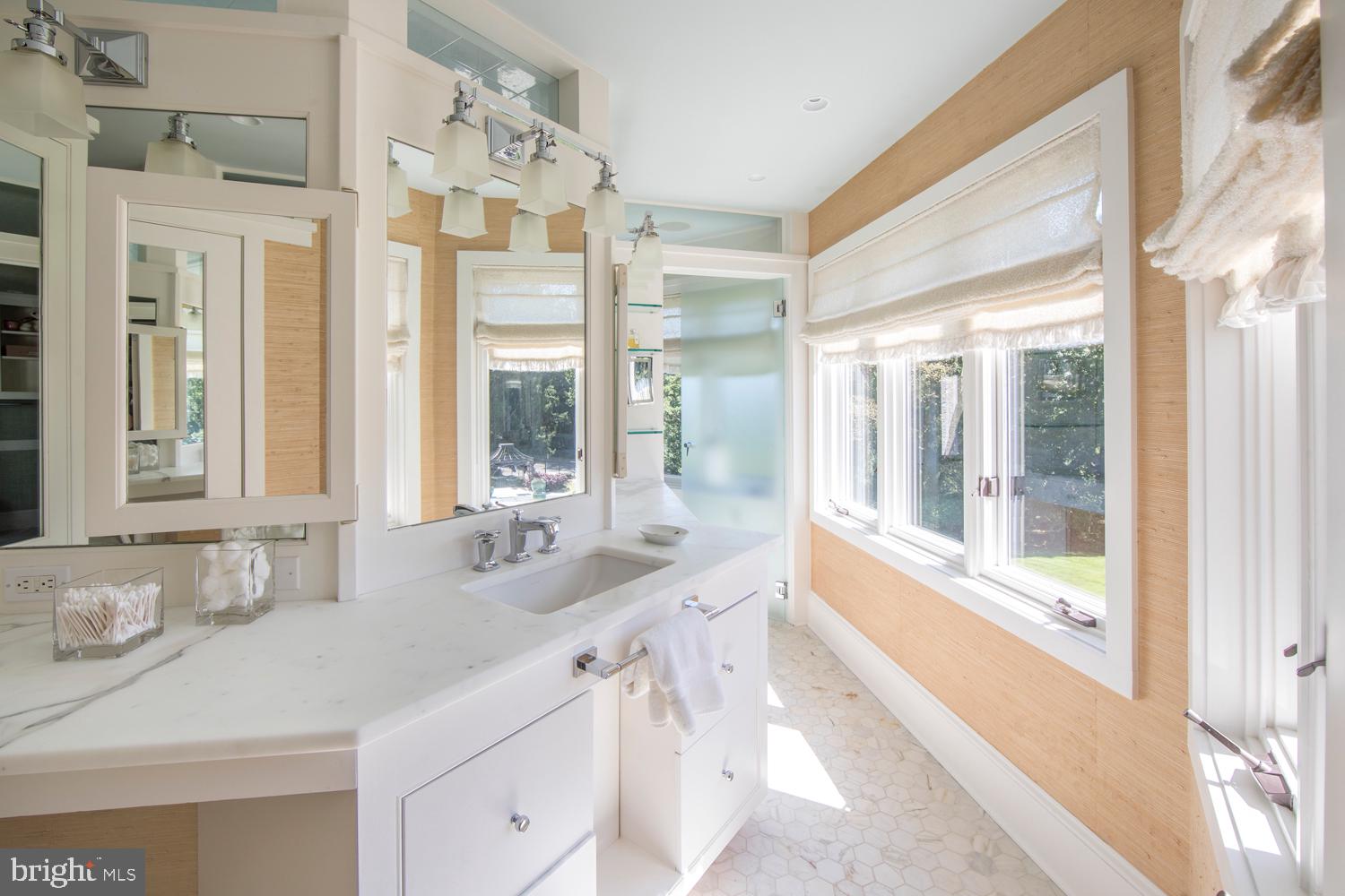 BRYN MAWR - Residential