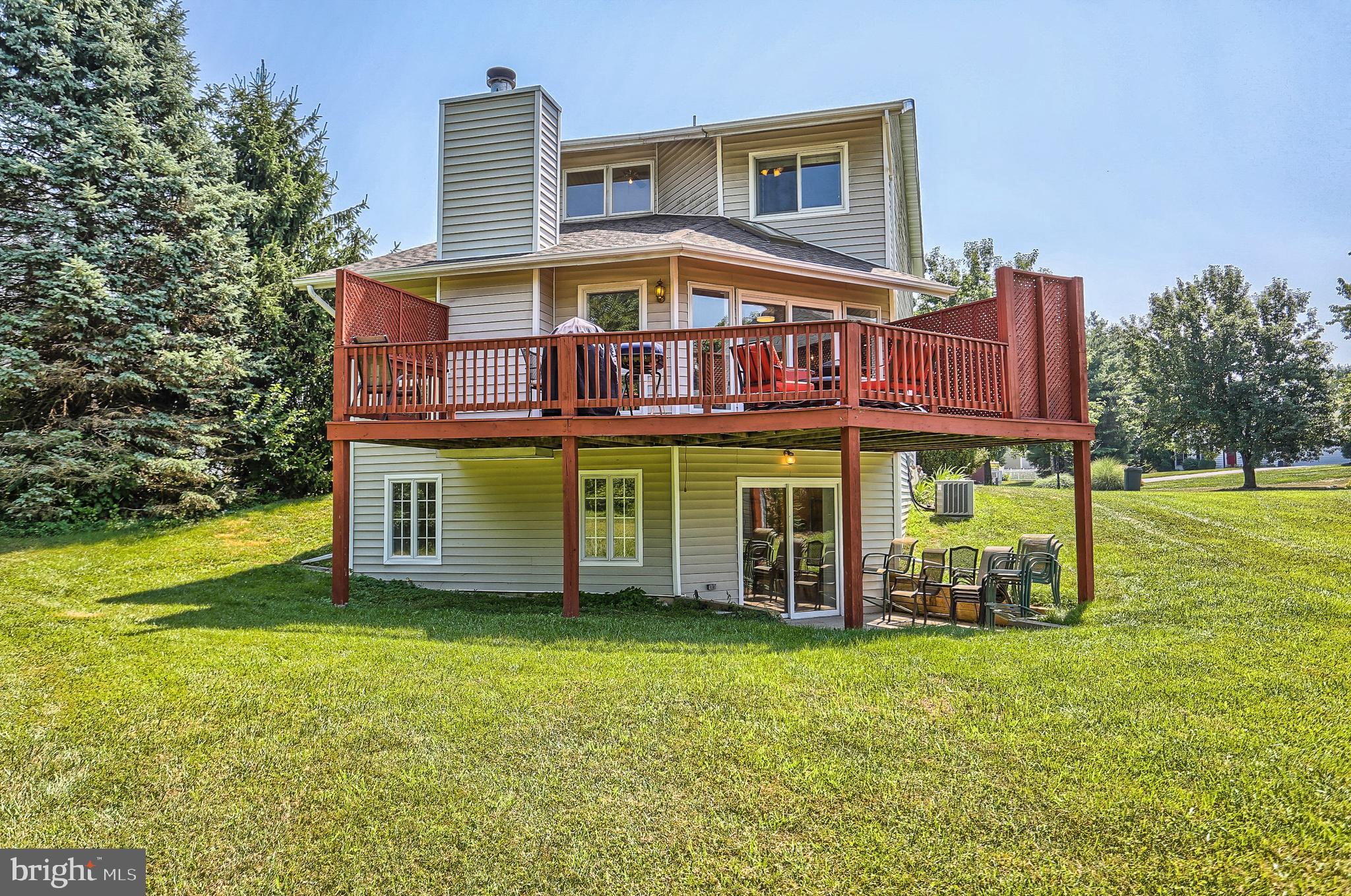 BLUE MEADOW FARMS - Residential