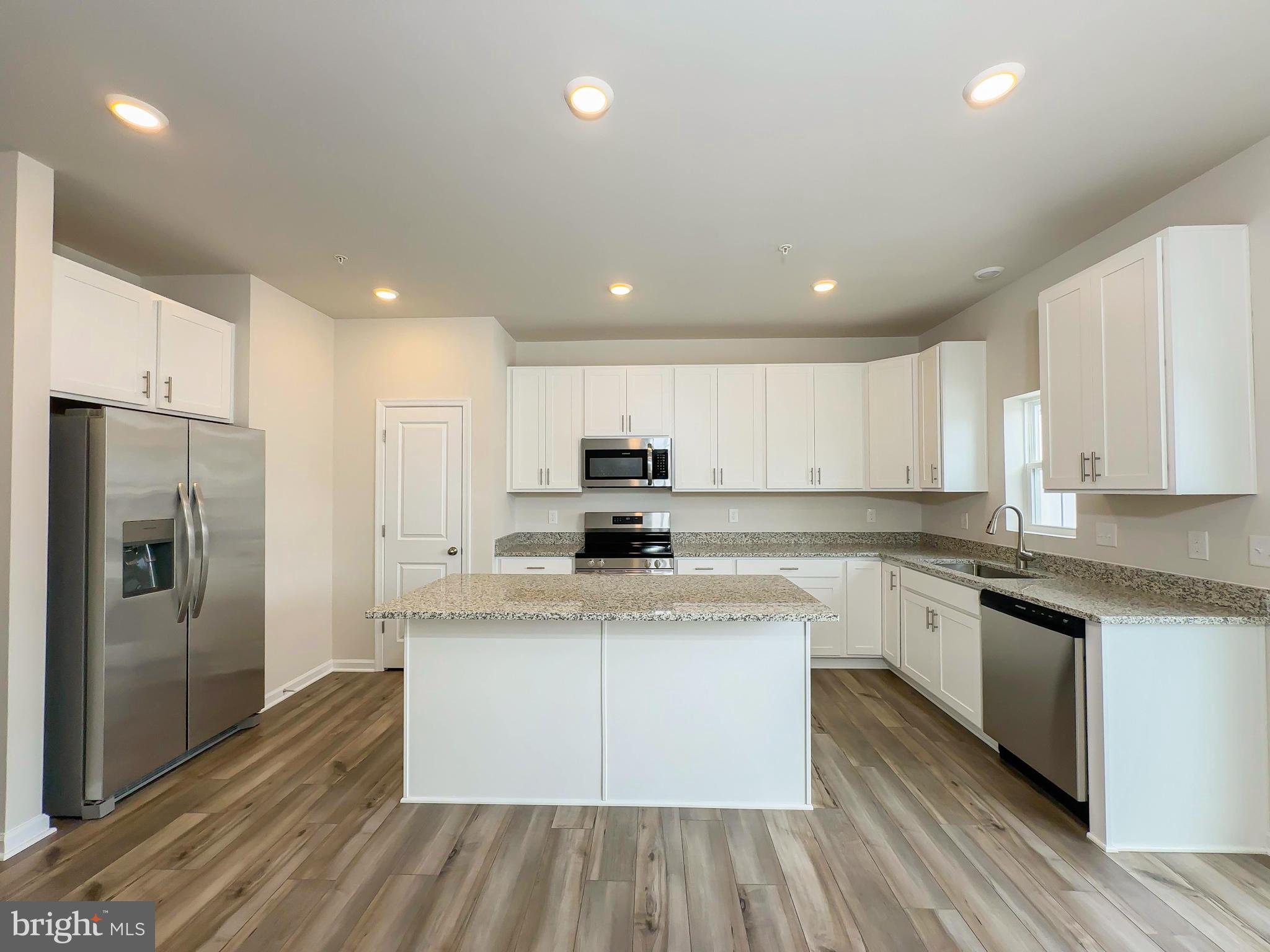 5550 MARKSBURG PL