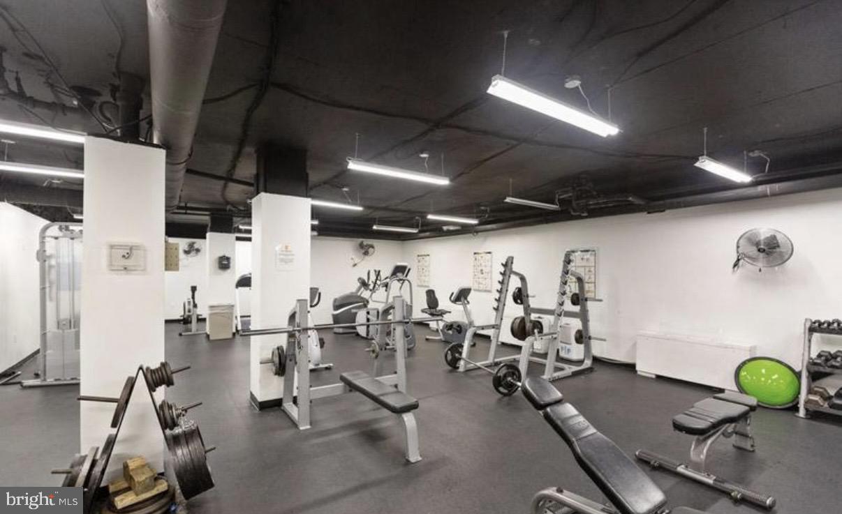 2500 N VAN DORN STREET 1101