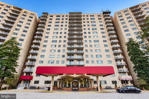 Photo of 2500 N Van Dorn Street #1101, ALEXANDRIA, VA 22302 (MLS # VAAX2066812)