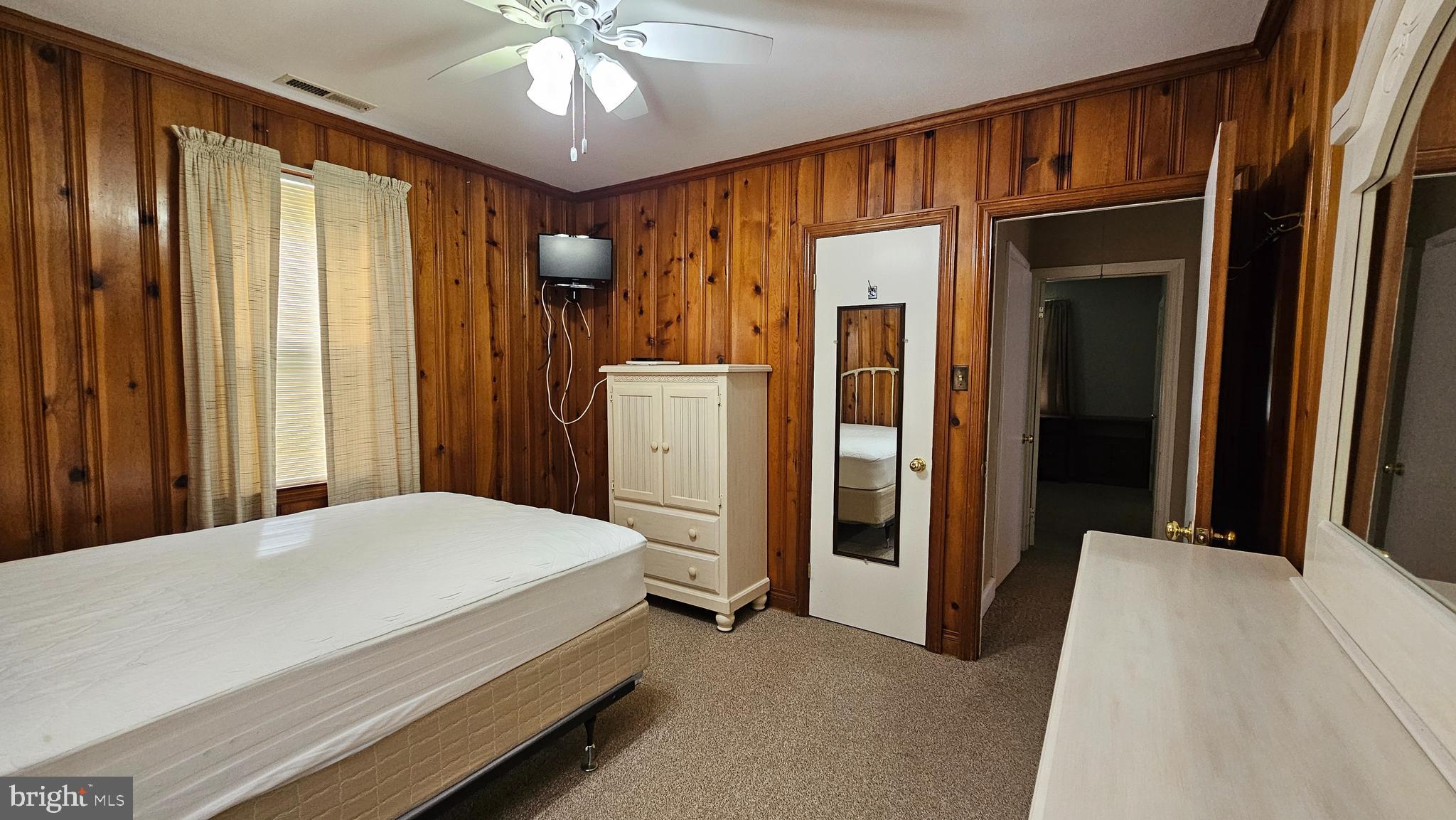 CAMBRIDGE - Residential