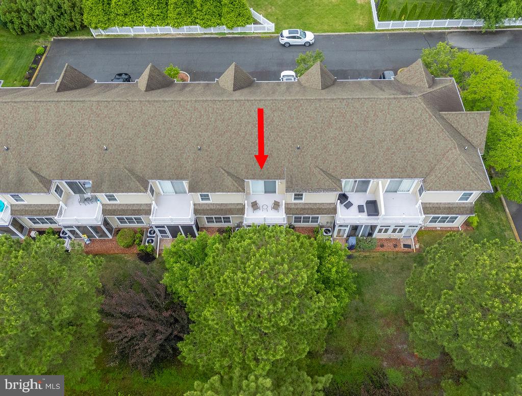 2 SMITHFIELD COURT 103