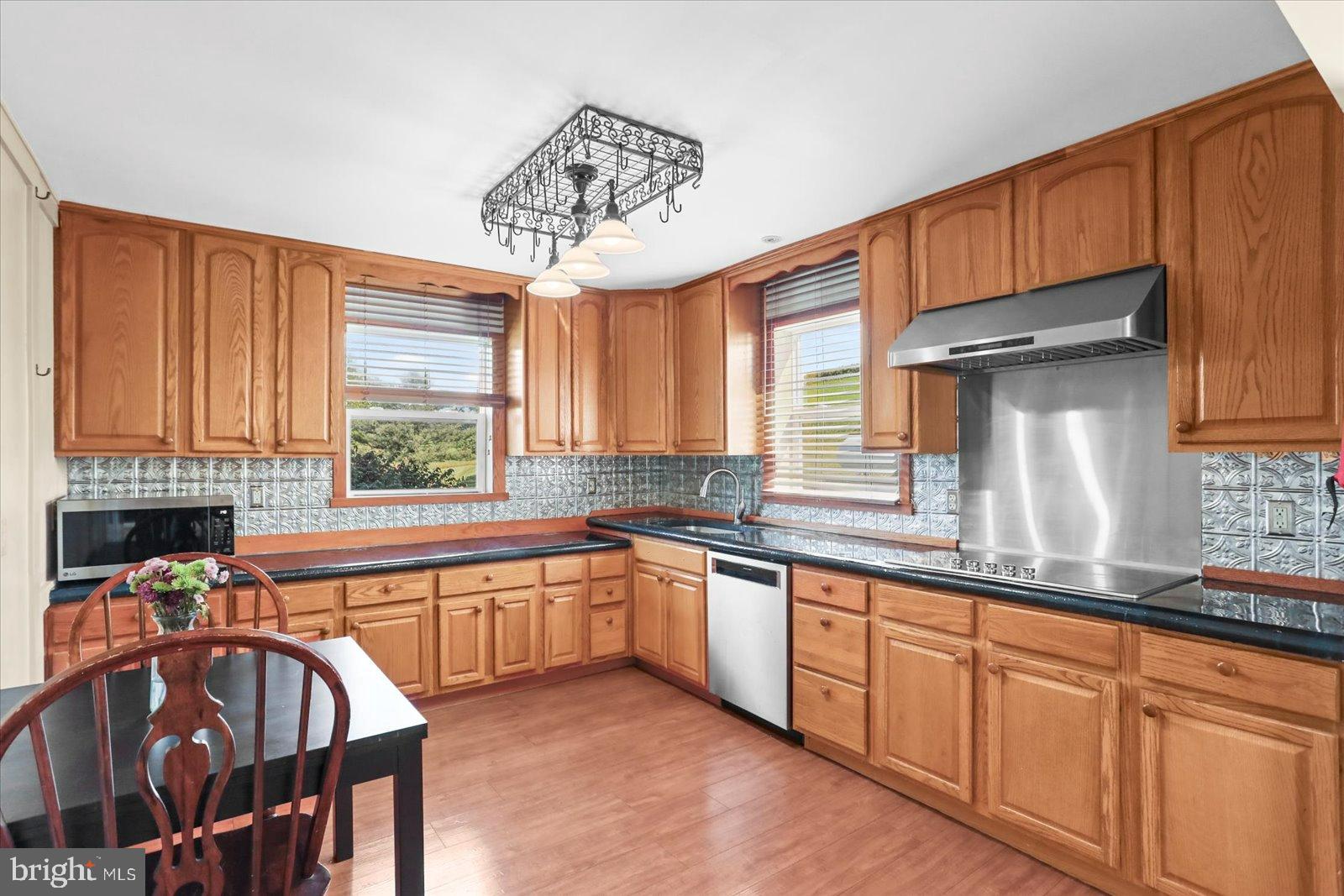 SEVEN VALLEYS - Residential