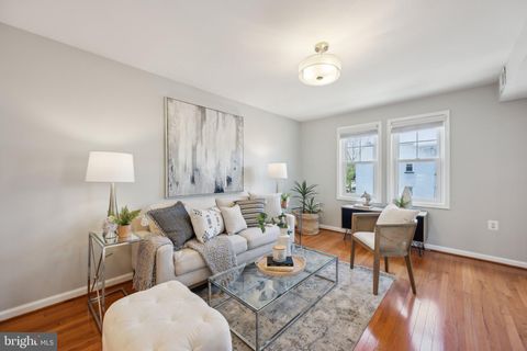 1280 RAUM STREET NE 4 WASHINGTON DC 20002