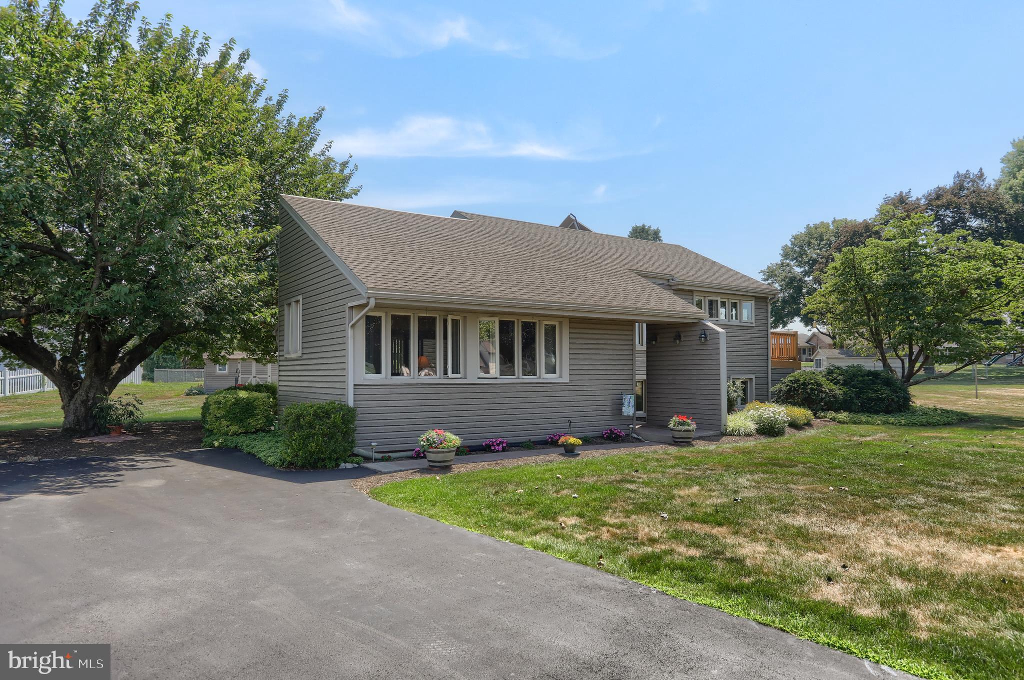 204 OAK STREET