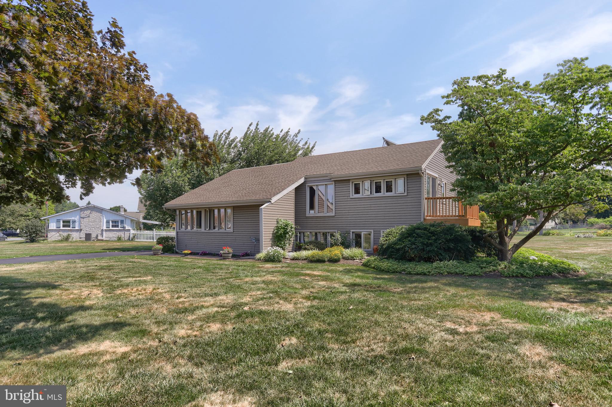 204 OAK STREET