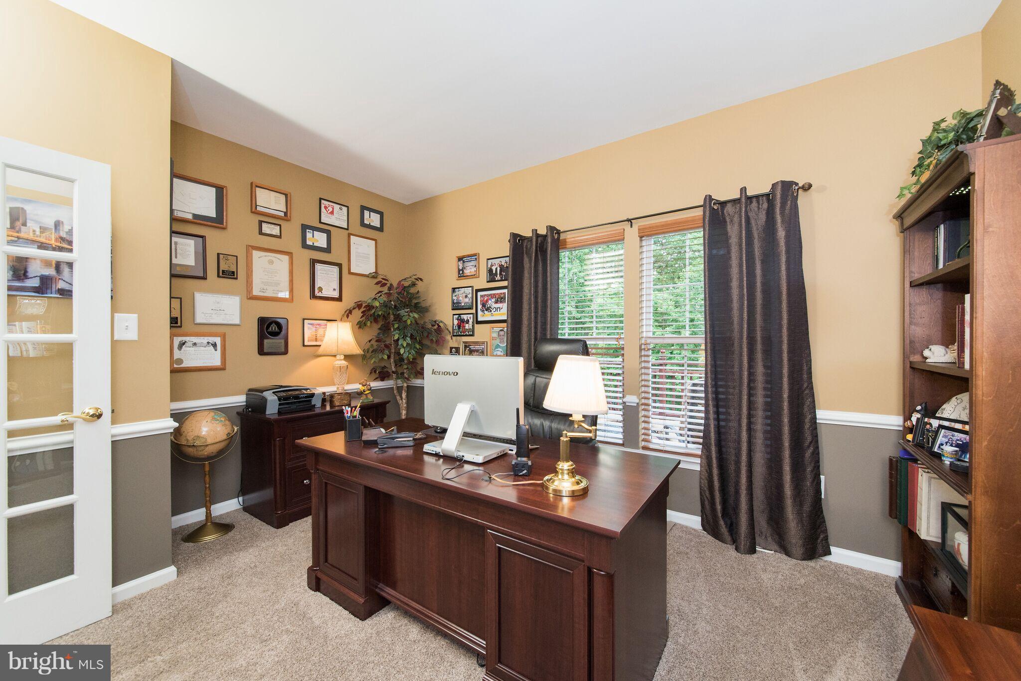 LYNDWOOD - Residential