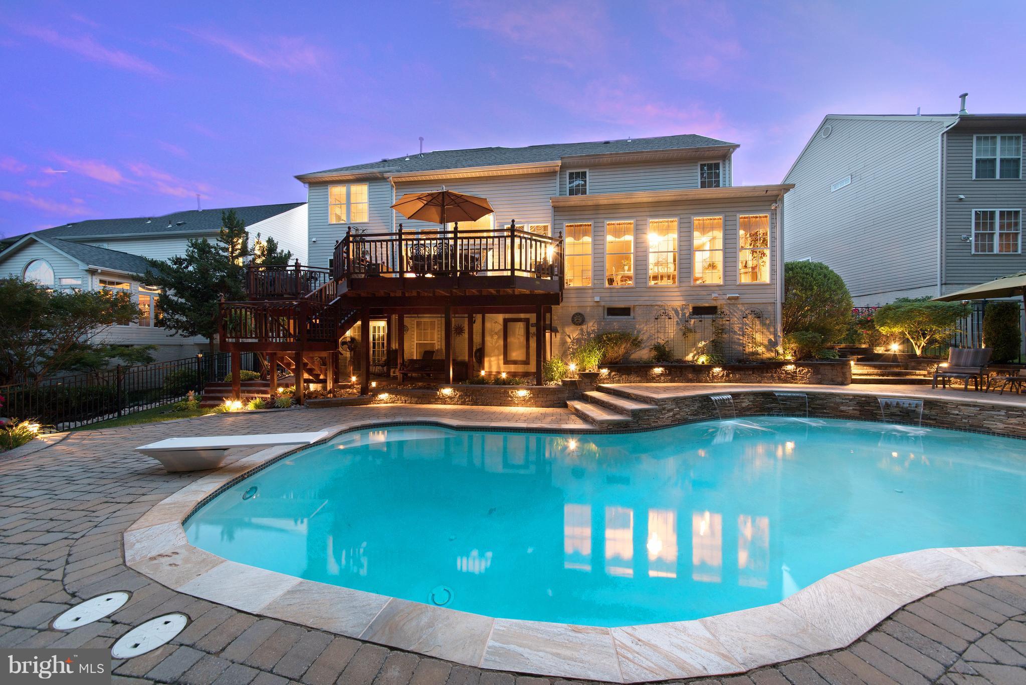 LYNDWOOD - Residential