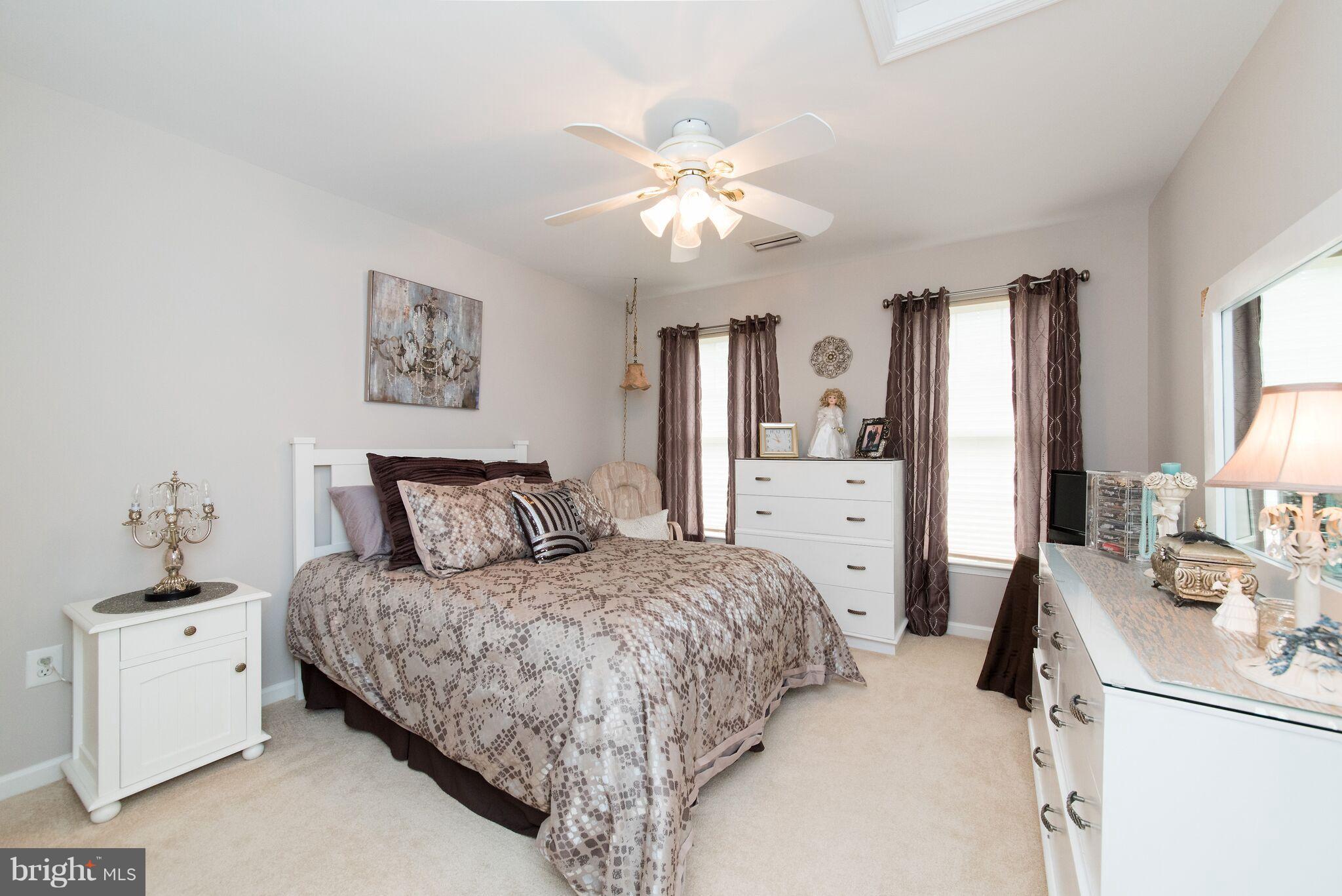 LYNDWOOD - Residential