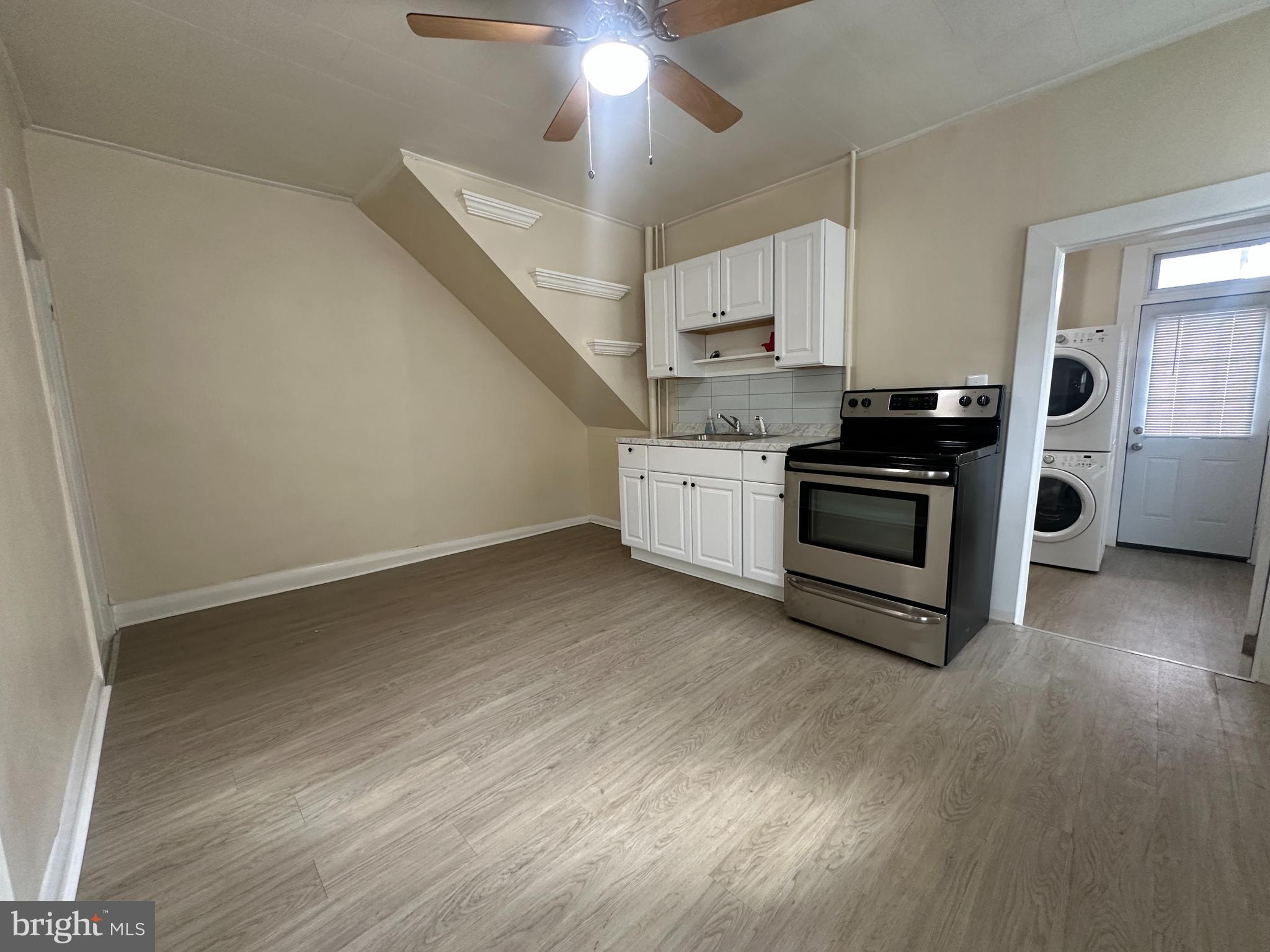 BUTCHERS HILL - Residential Lease