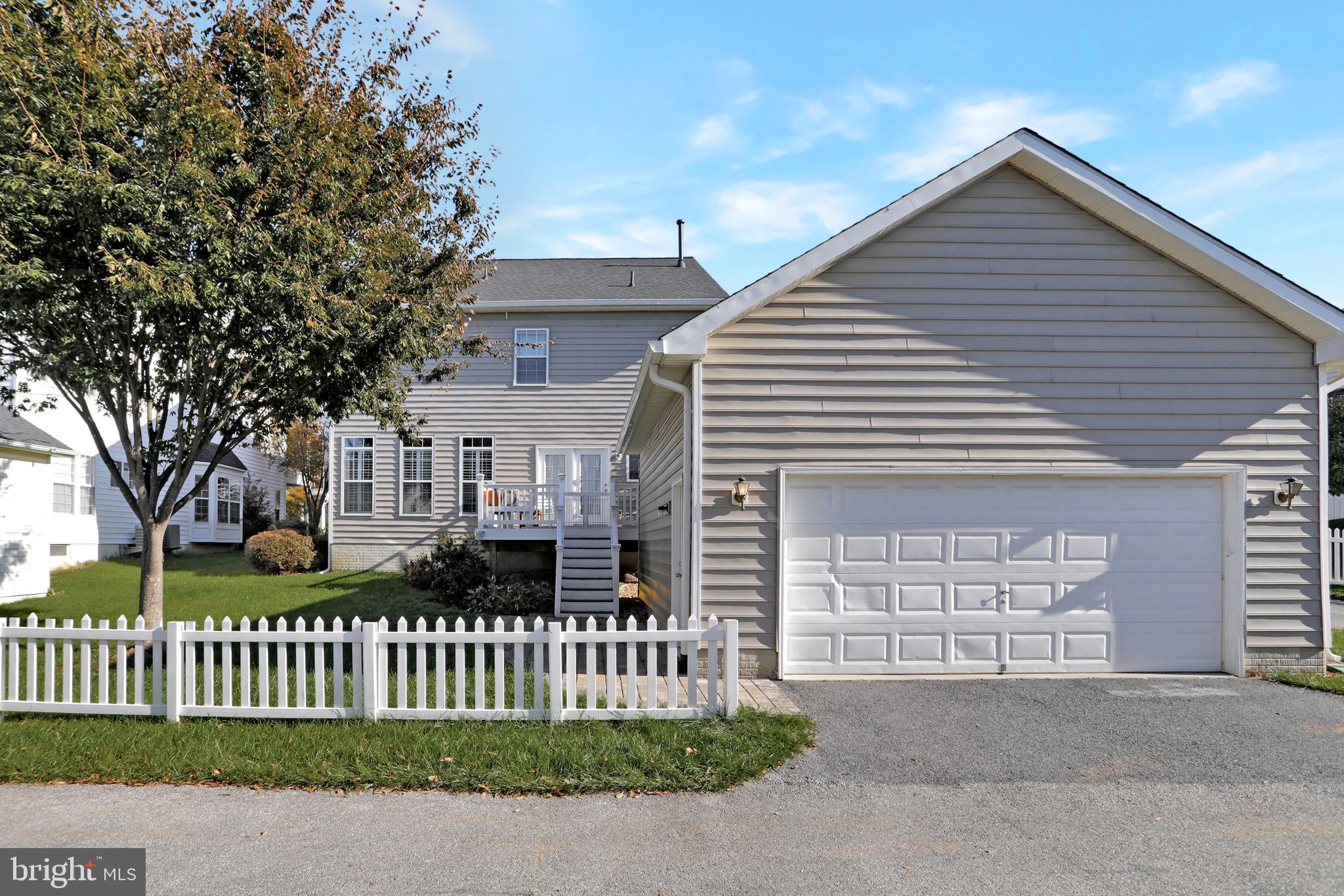 HUNTFIELD - Residential