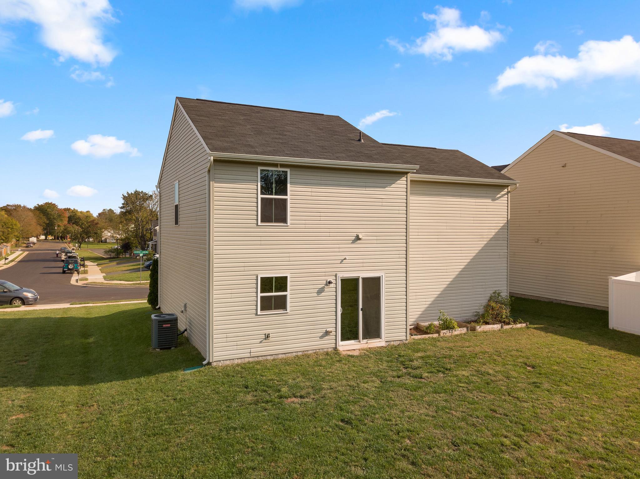 RAPPAHONNOCK LANDING - Residential