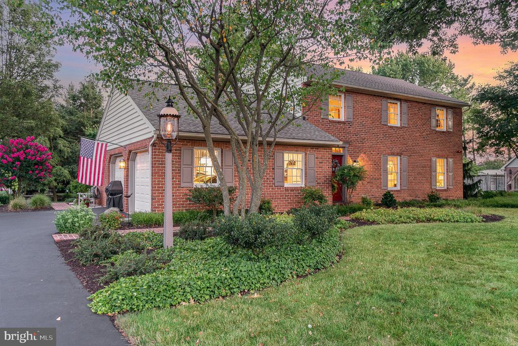 Photo of 259 School Lane, Mount Joy, PA 17552 (MLS # PALA2053472)