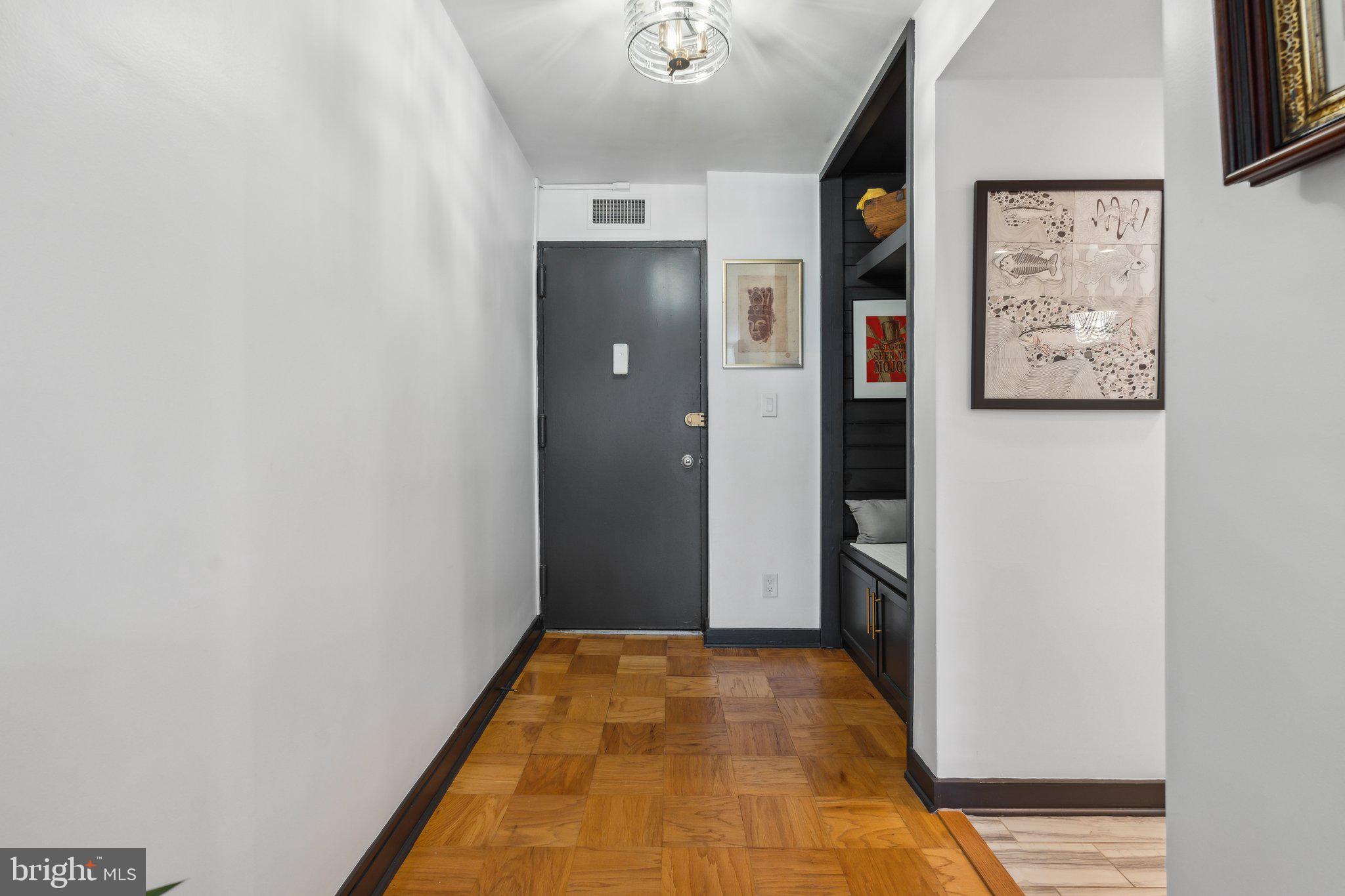 LAKE ANNE OF RESTON - Residential