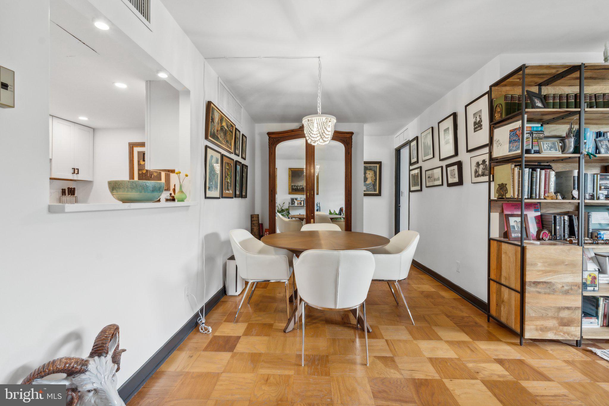 LAKE ANNE OF RESTON - Residential