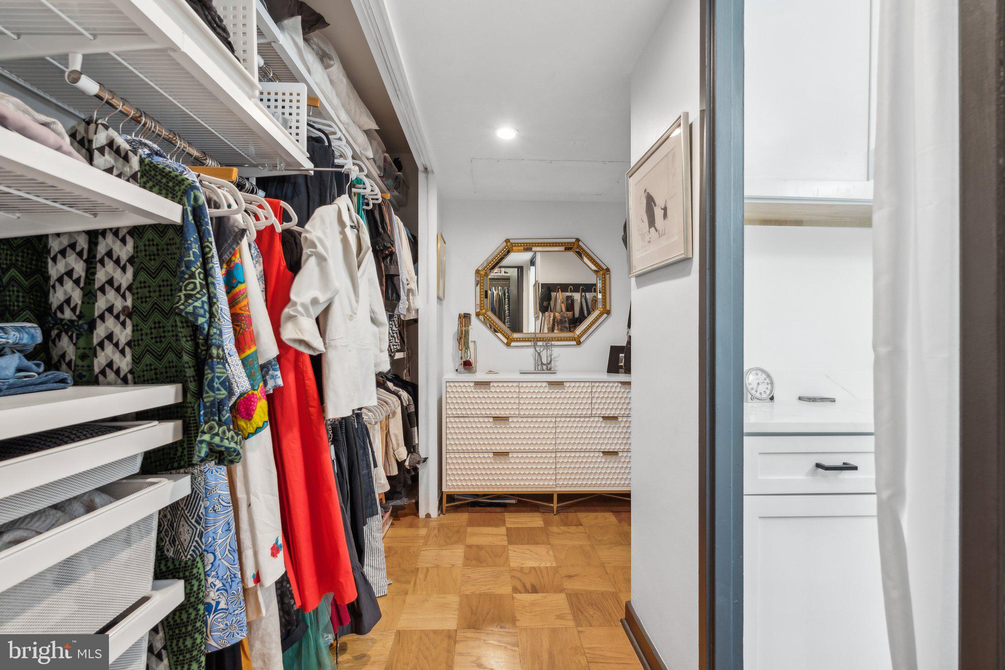 LAKE ANNE OF RESTON - Residential