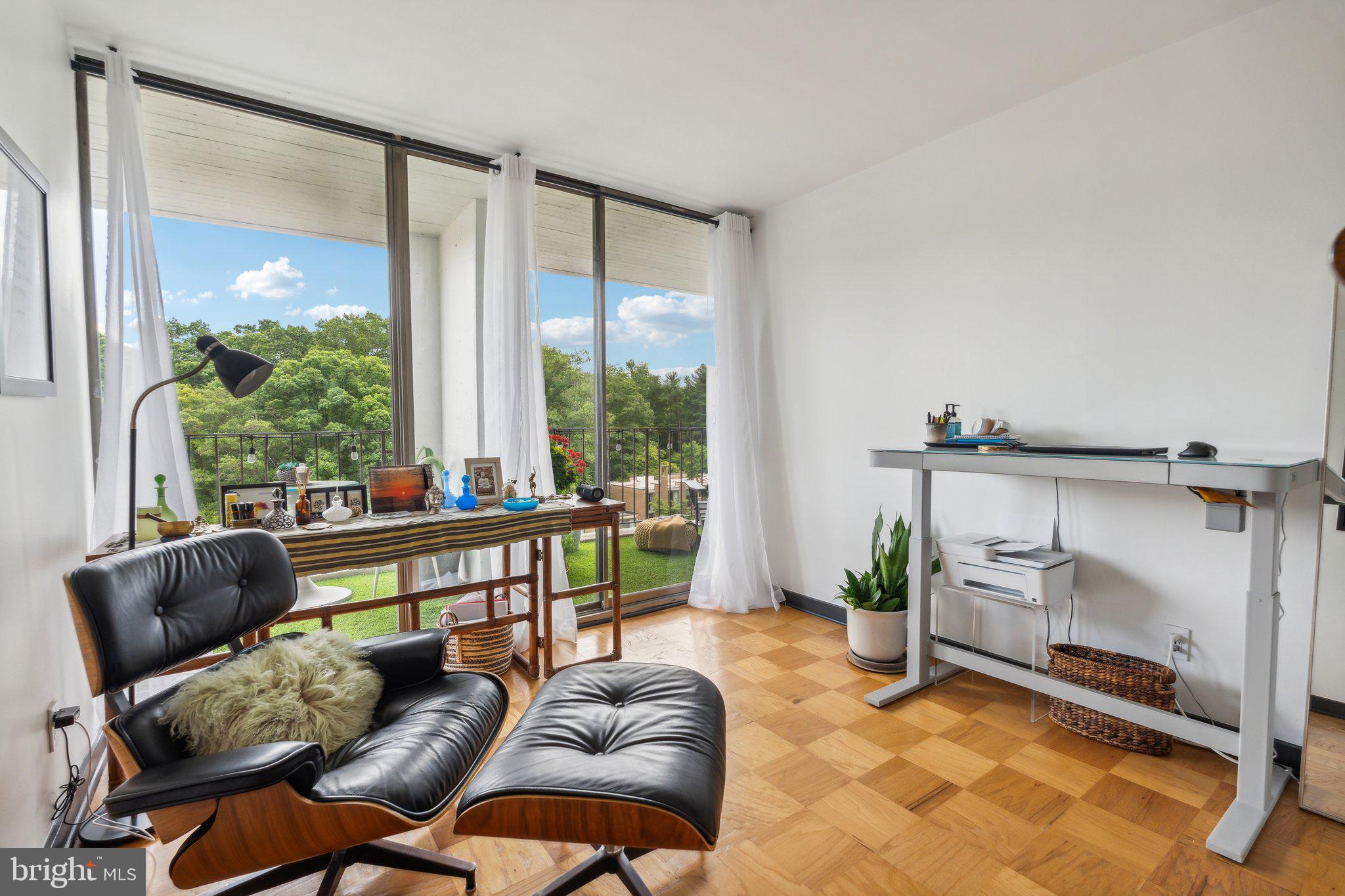 LAKE ANNE OF RESTON - Residential