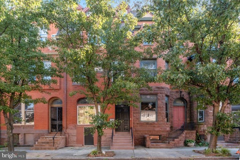 Condo For Rent - 1927 Saint Paul Street #1F<br/> BALTIMORE, MD 21218