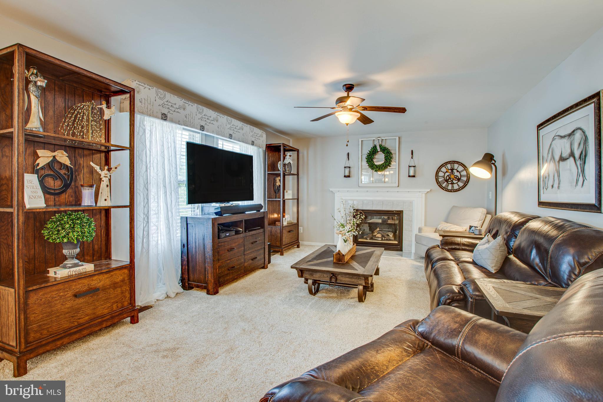 AUTUMN RIDGE - Residential