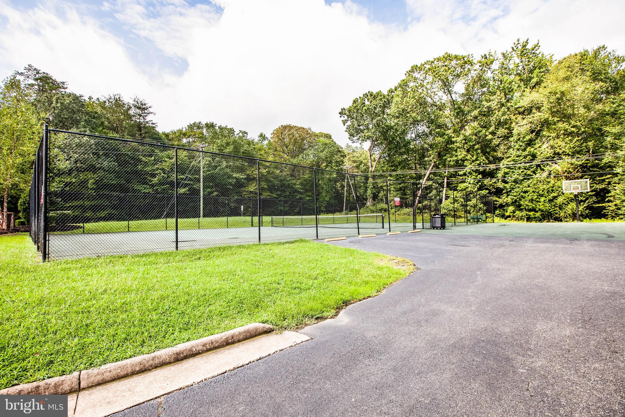 AUTUMN RIDGE - Residential