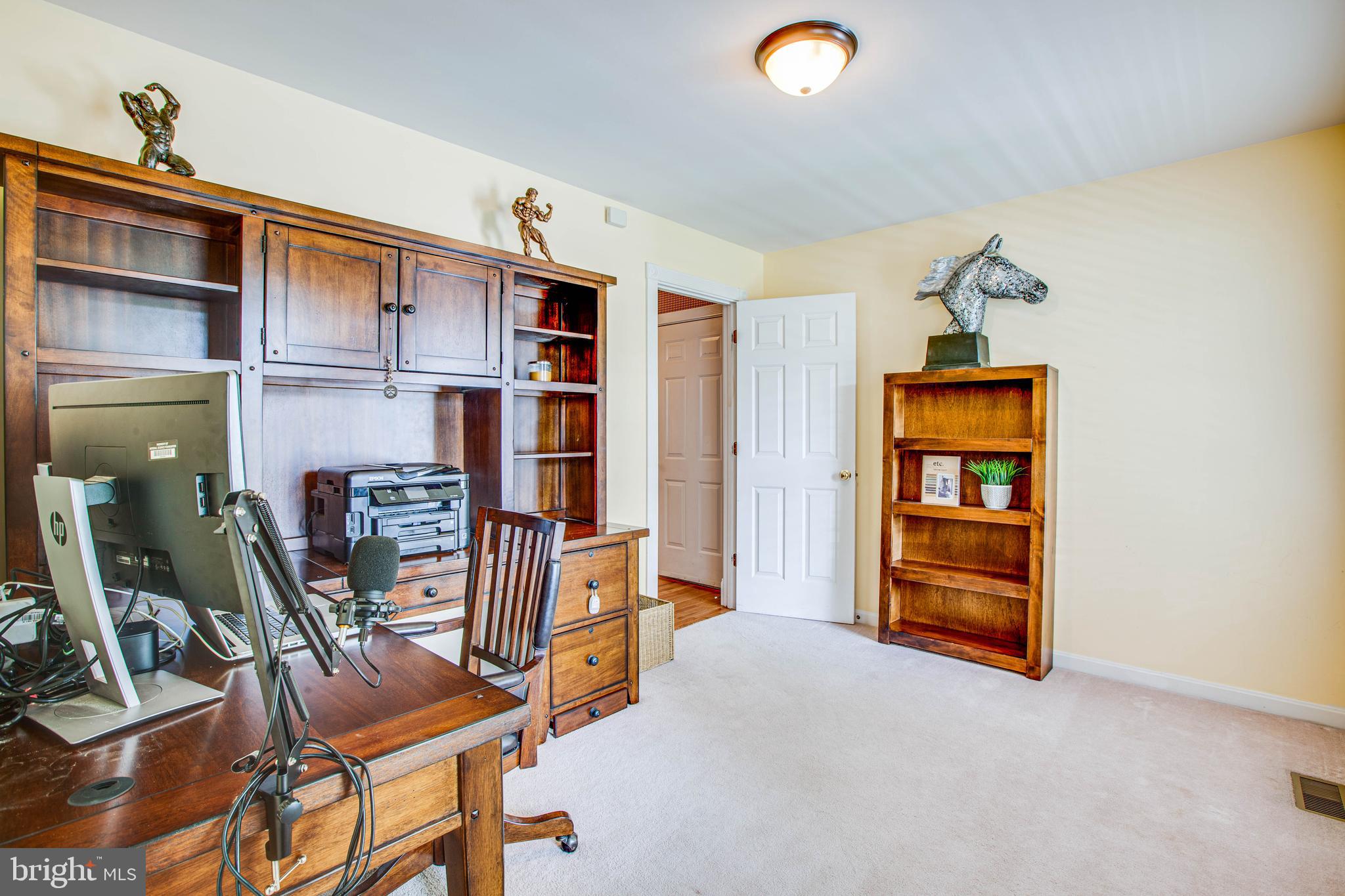 AUTUMN RIDGE - Residential