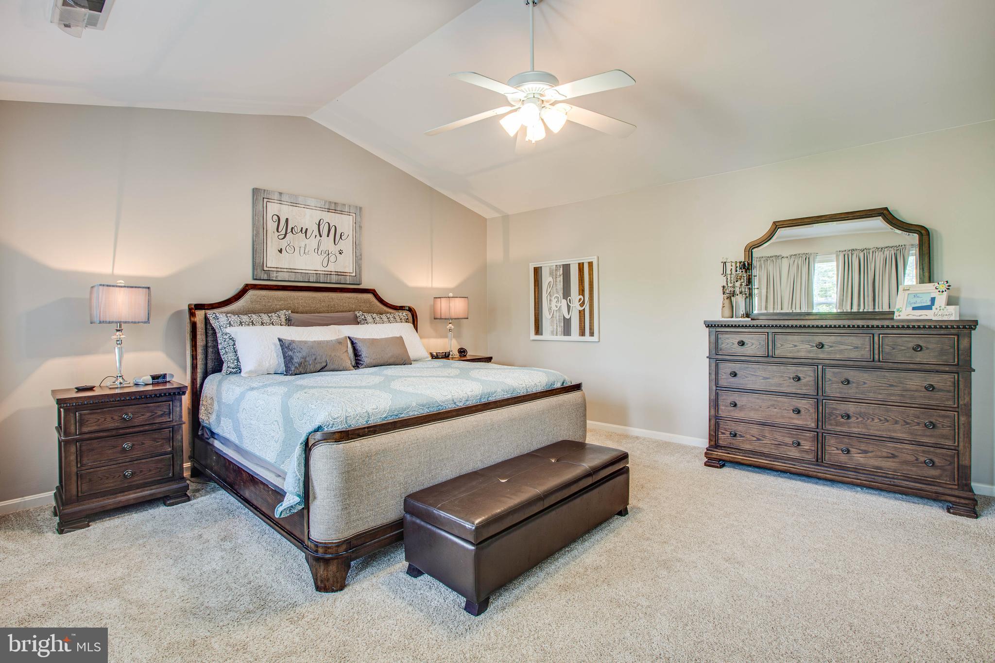 AUTUMN RIDGE - Residential