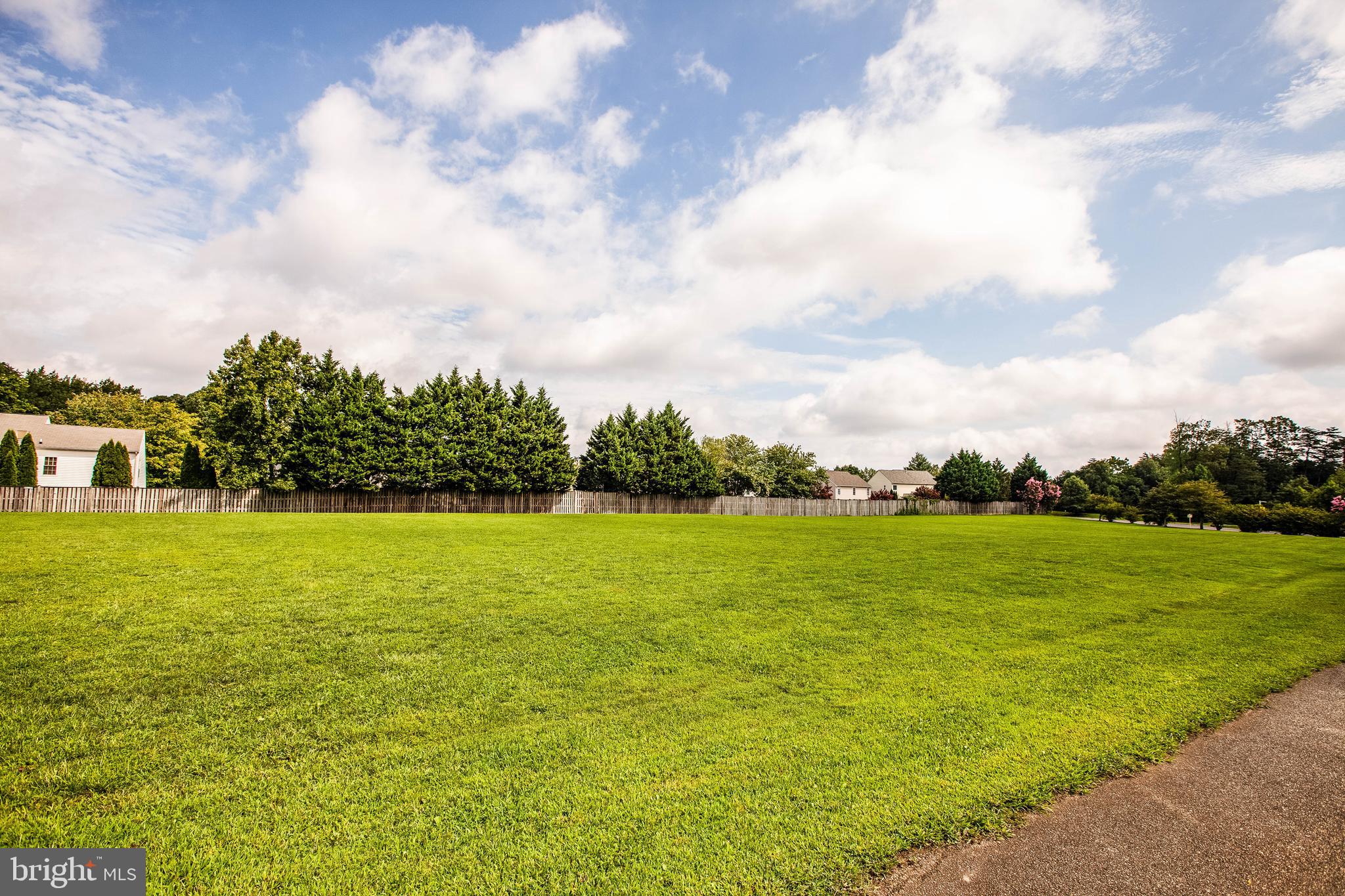 AUTUMN RIDGE - Residential