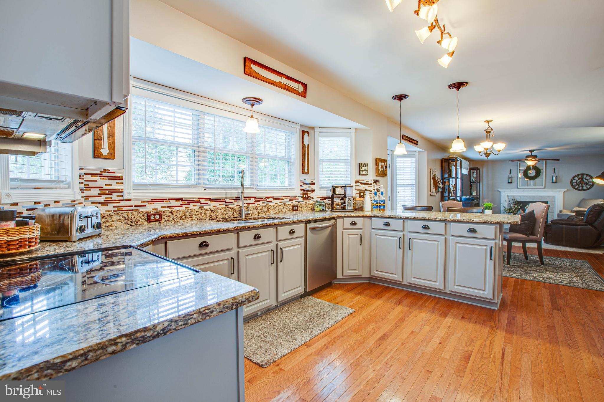 AUTUMN RIDGE - Residential