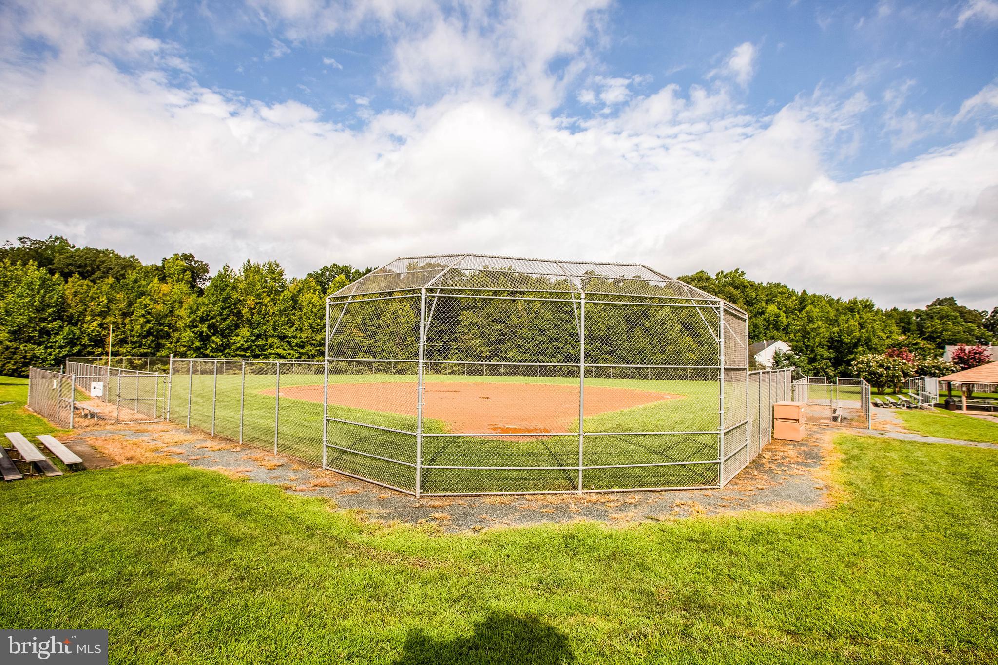 AUTUMN RIDGE - Residential