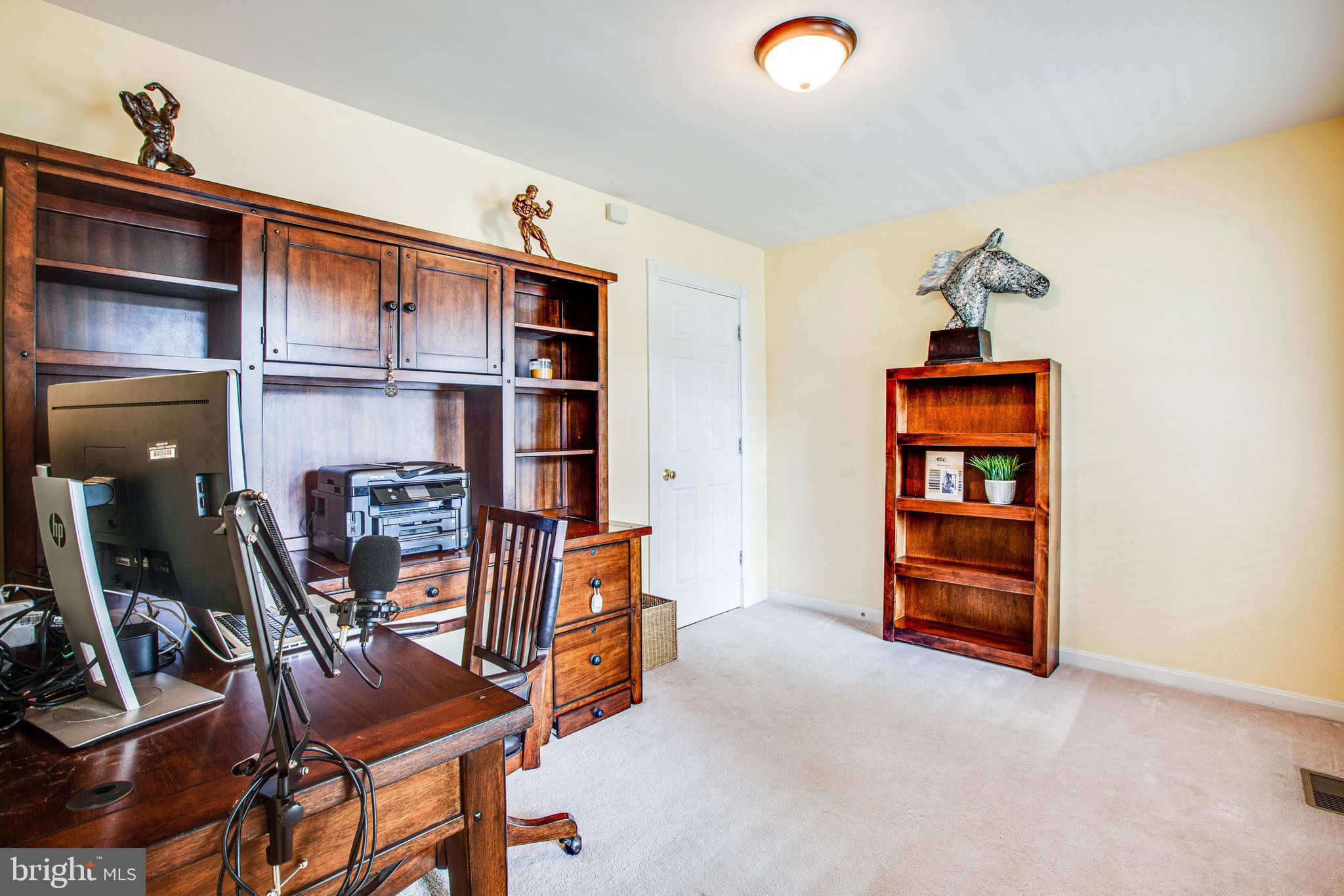 AUTUMN RIDGE - Residential