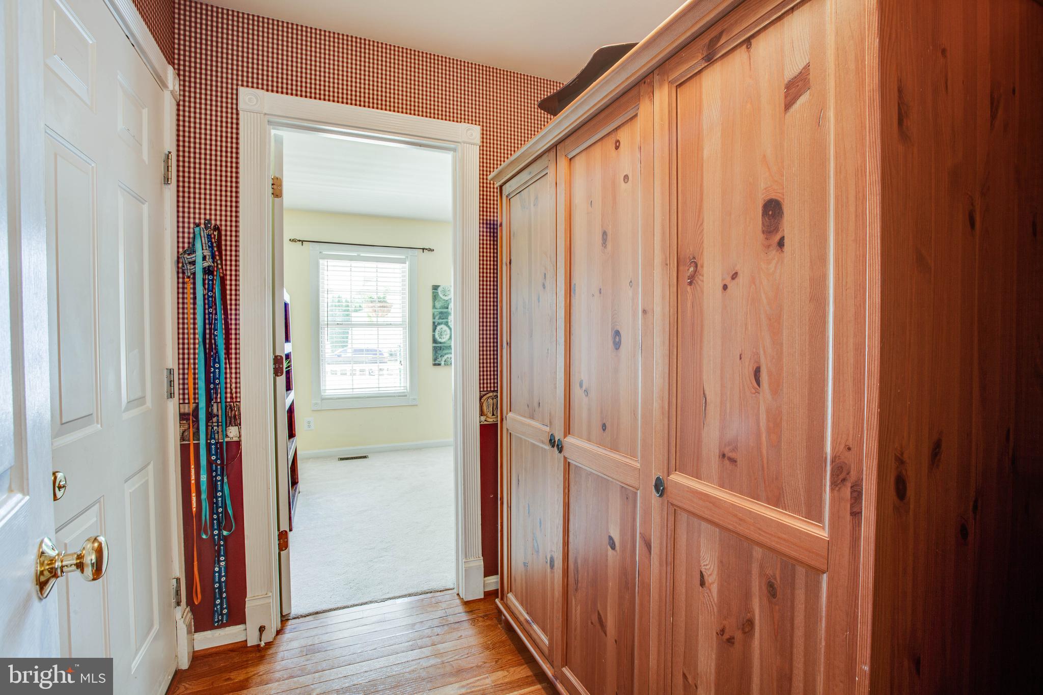 AUTUMN RIDGE - Residential