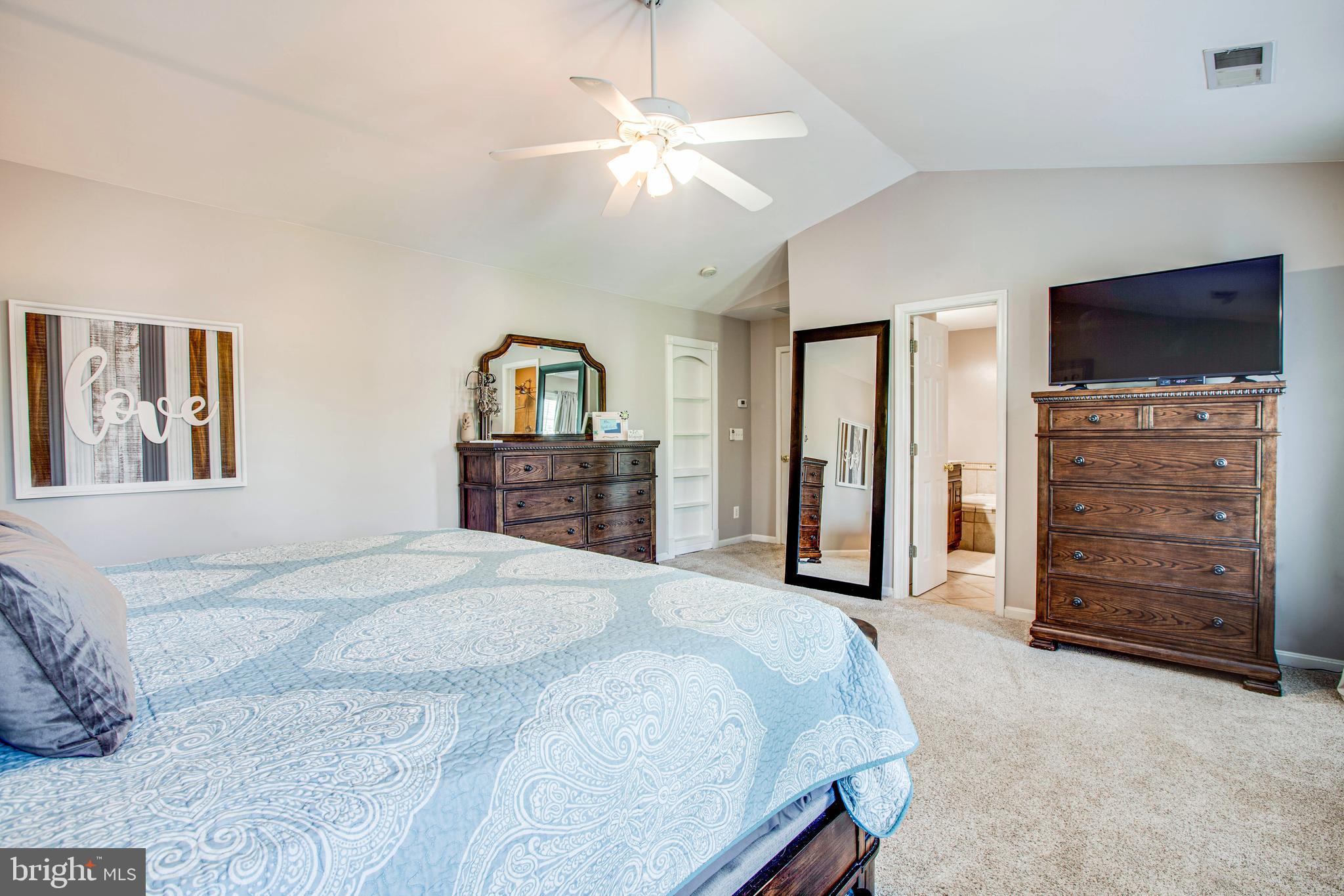 AUTUMN RIDGE - Residential