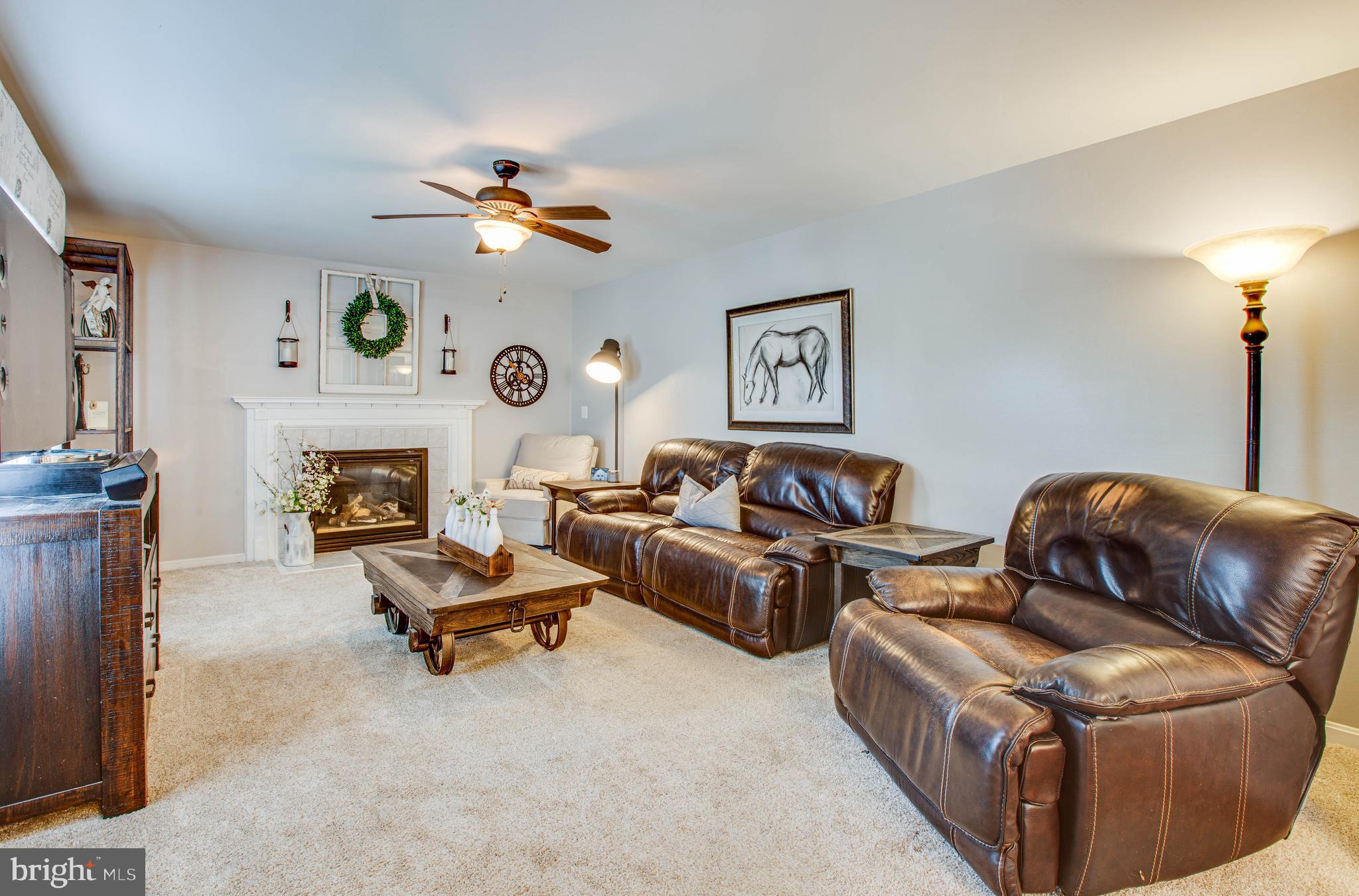 AUTUMN RIDGE - Residential