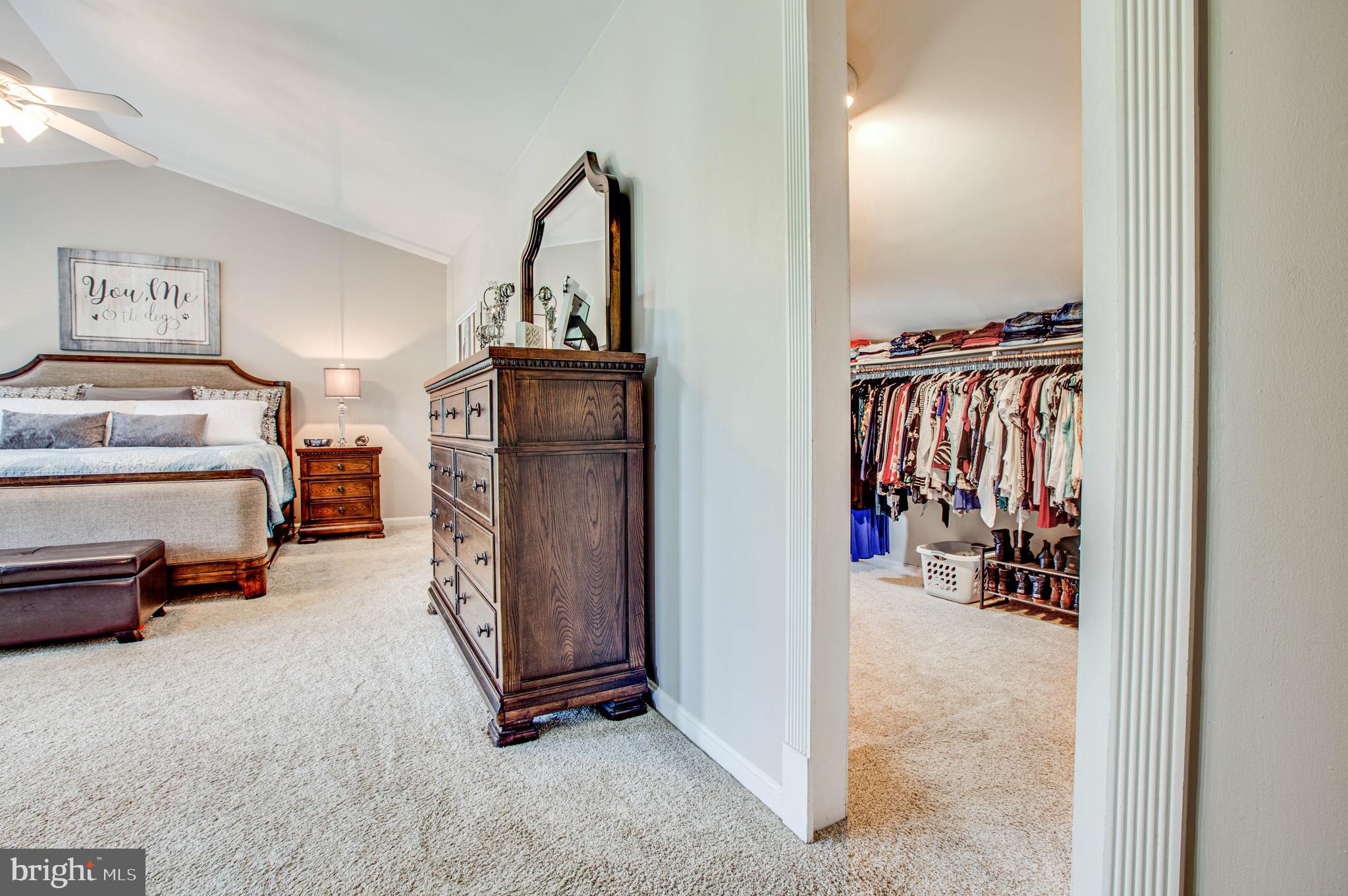 AUTUMN RIDGE - Residential