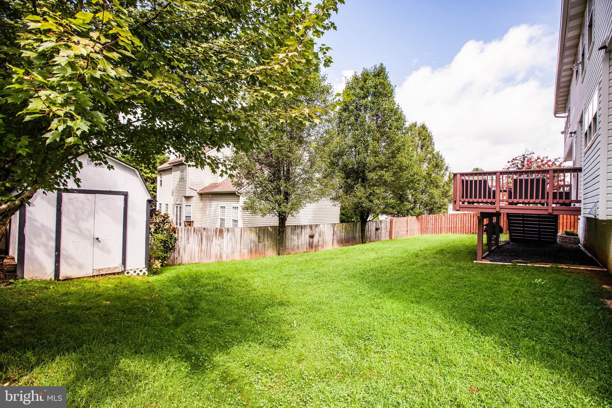 AUTUMN RIDGE - Residential
