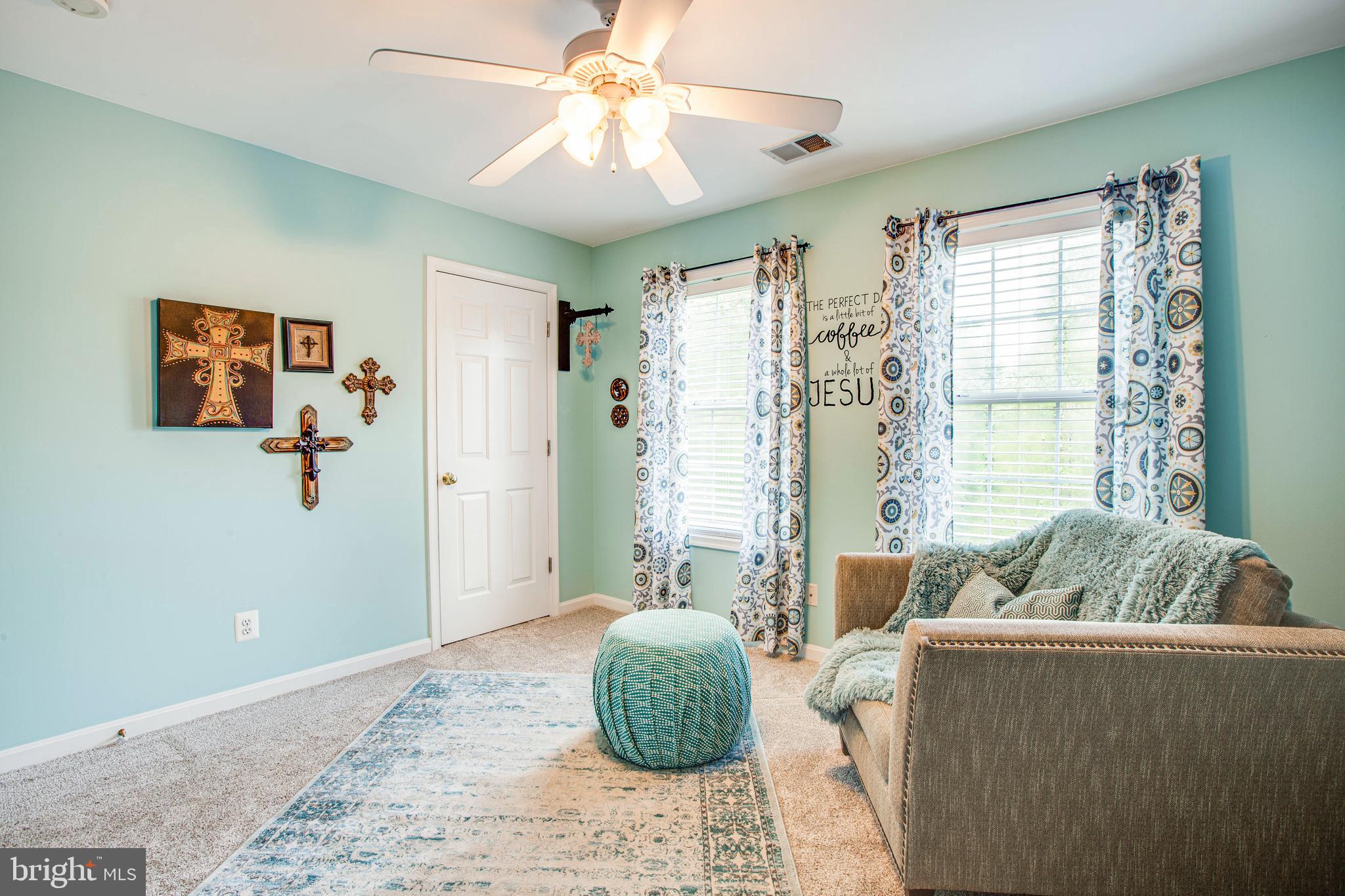 AUTUMN RIDGE - Residential