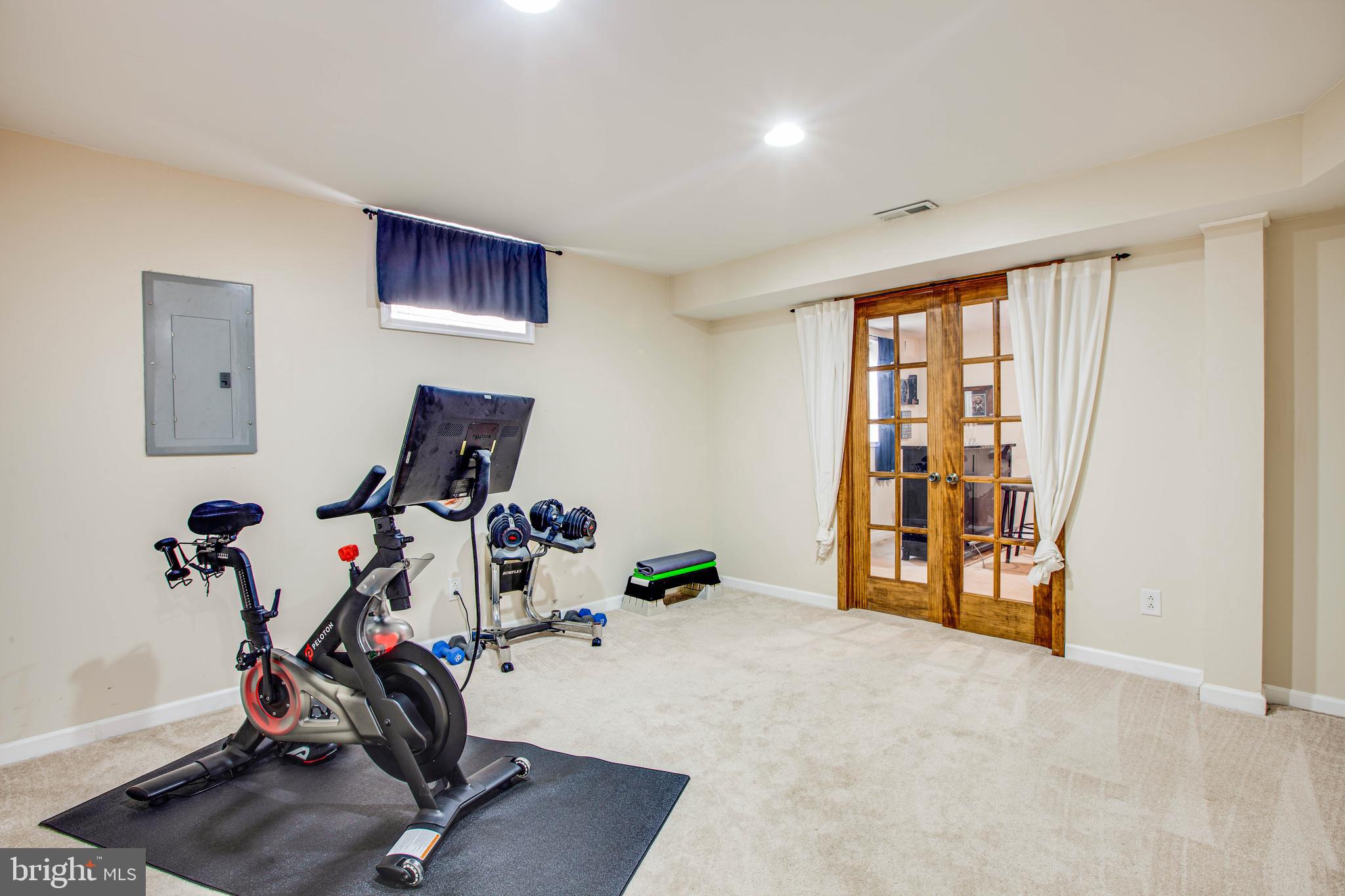 AUTUMN RIDGE - Residential