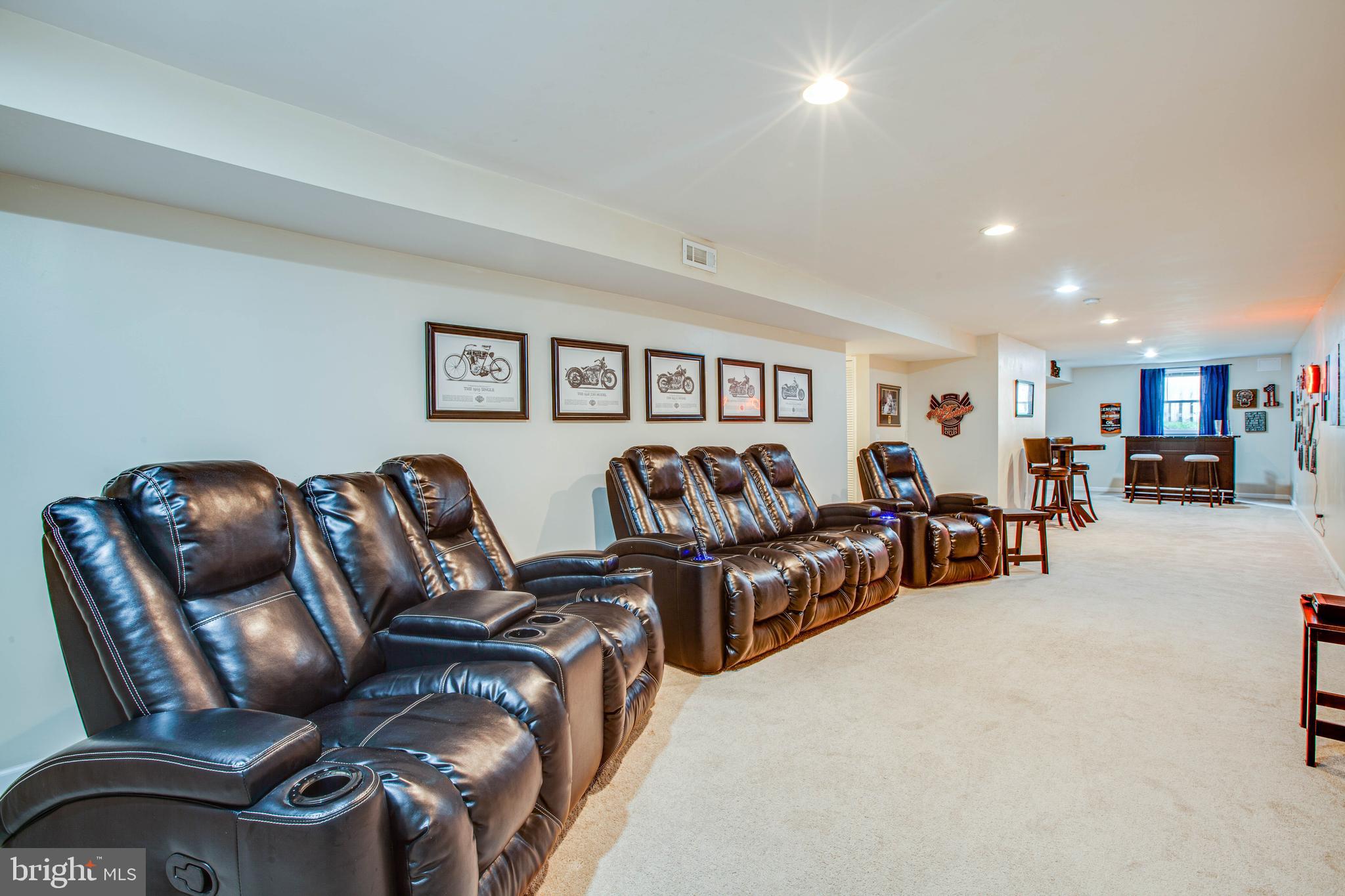 AUTUMN RIDGE - Residential