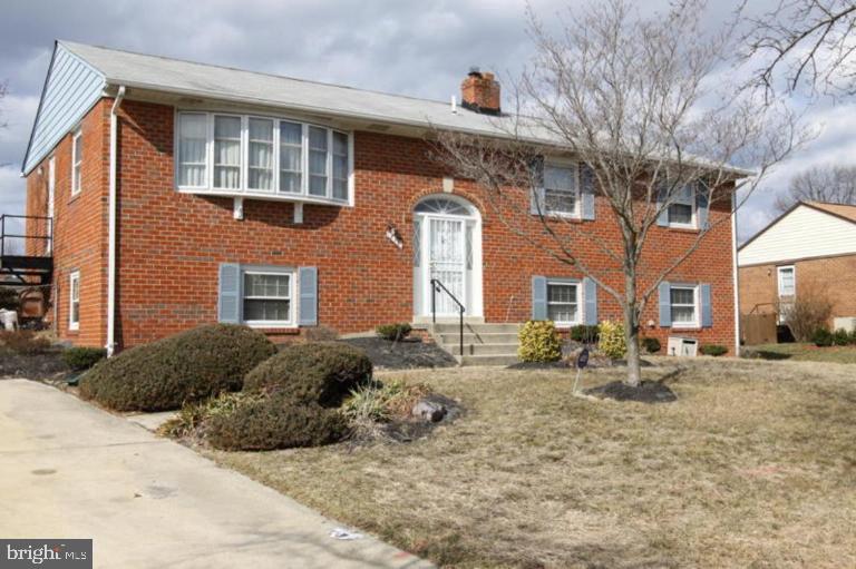 WATKINS PARK - Residential Lease