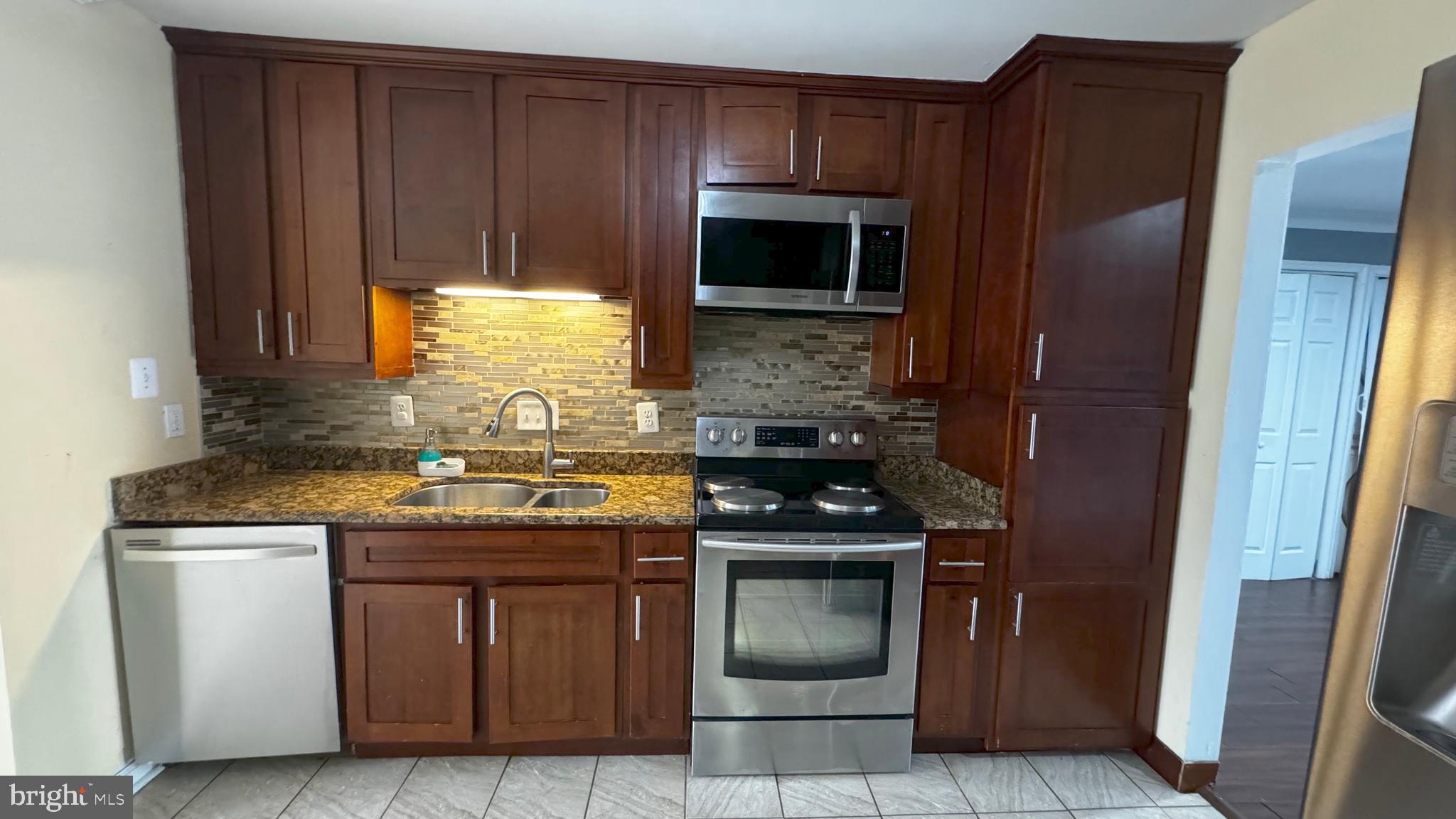 PORT O DUMFRIES - Residential