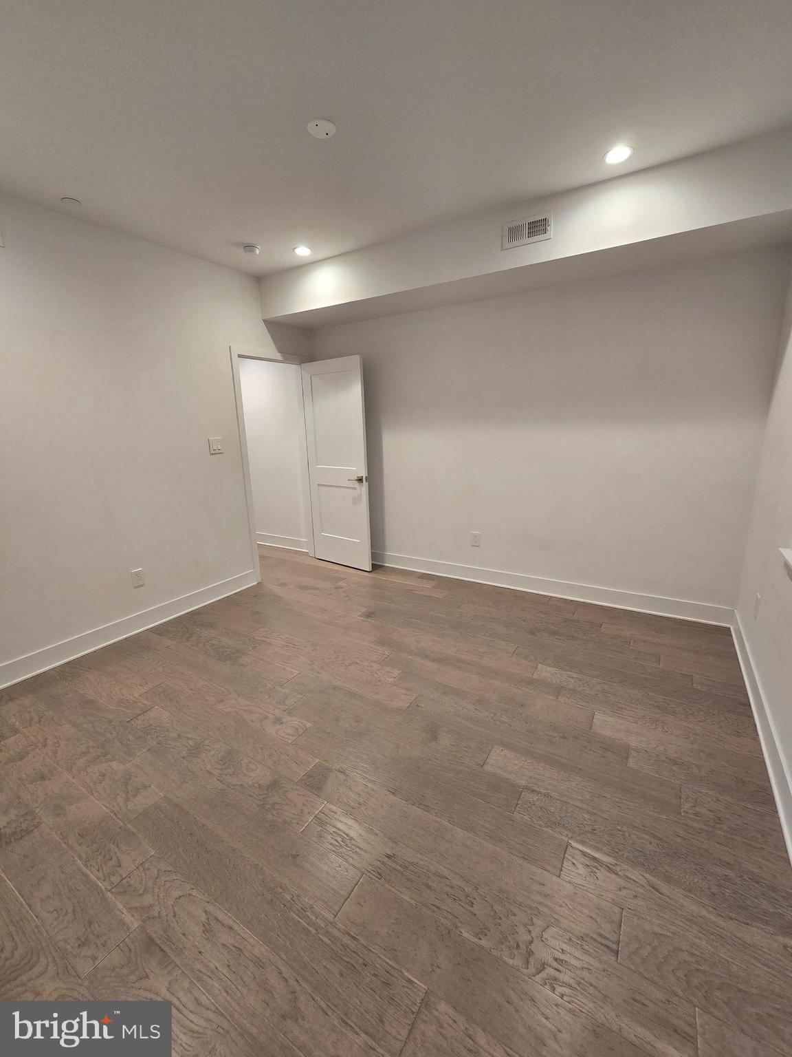 NORTH CENTRAL - Residential Lease