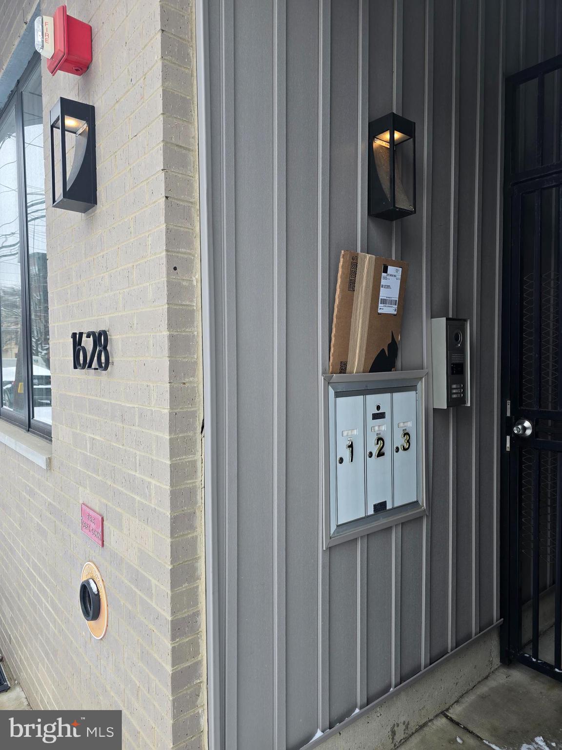 NORTH CENTRAL - Residential Lease