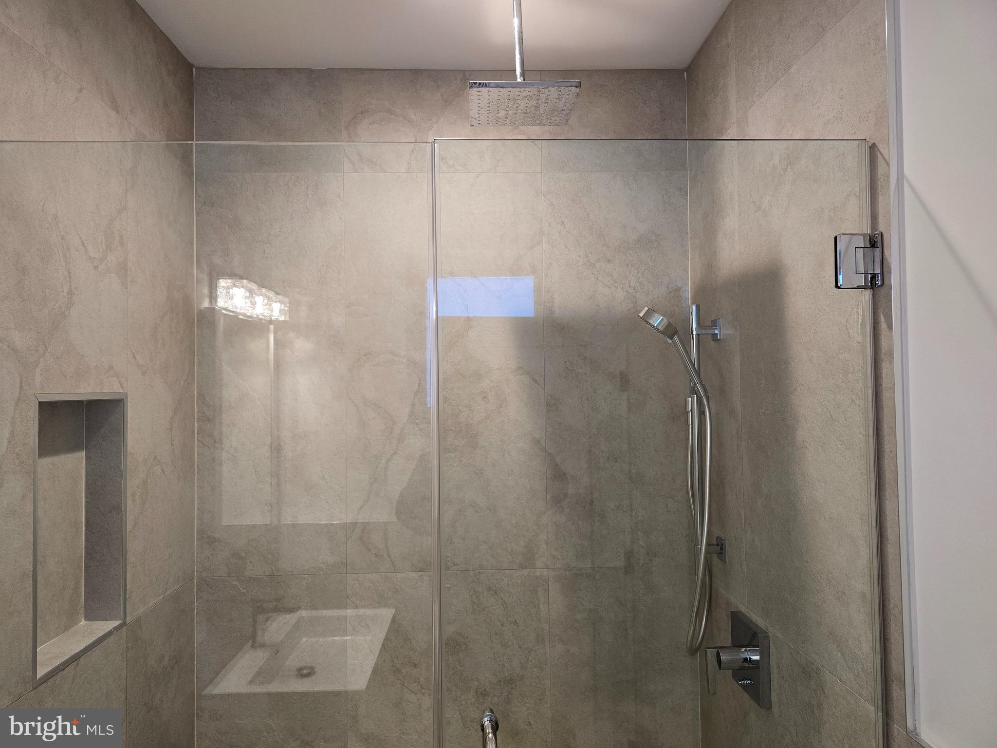 NORTH CENTRAL - Residential Lease