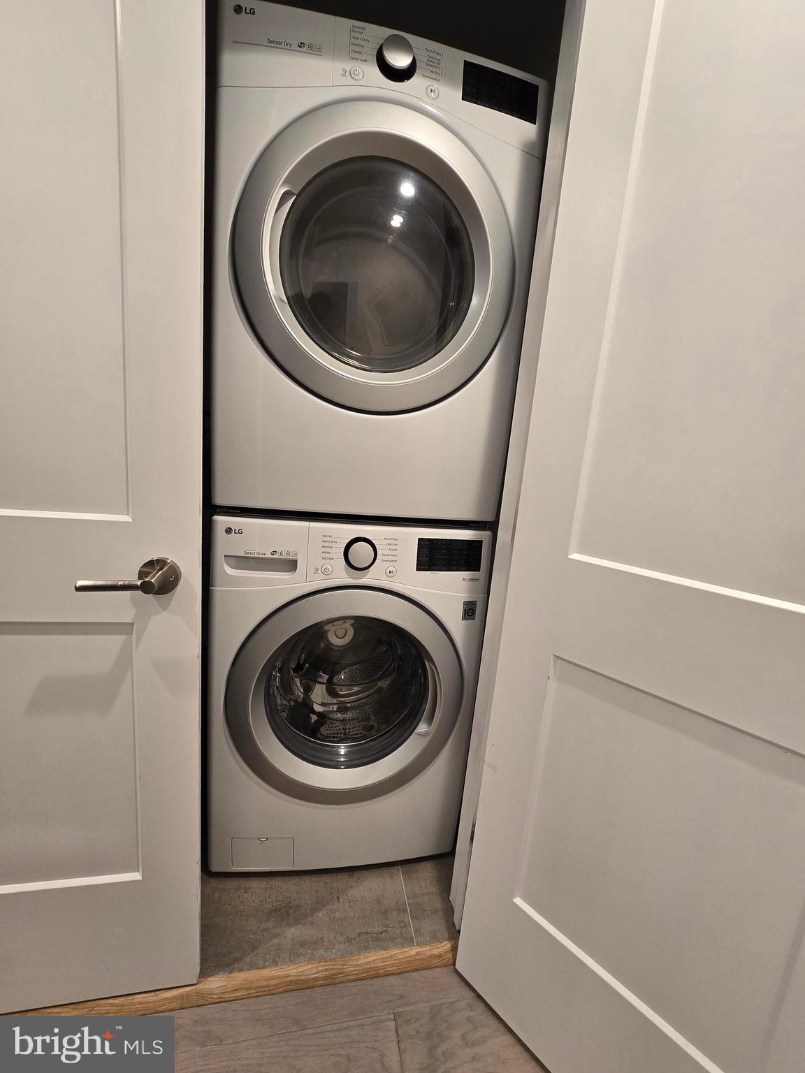 NORTH CENTRAL - Residential Lease