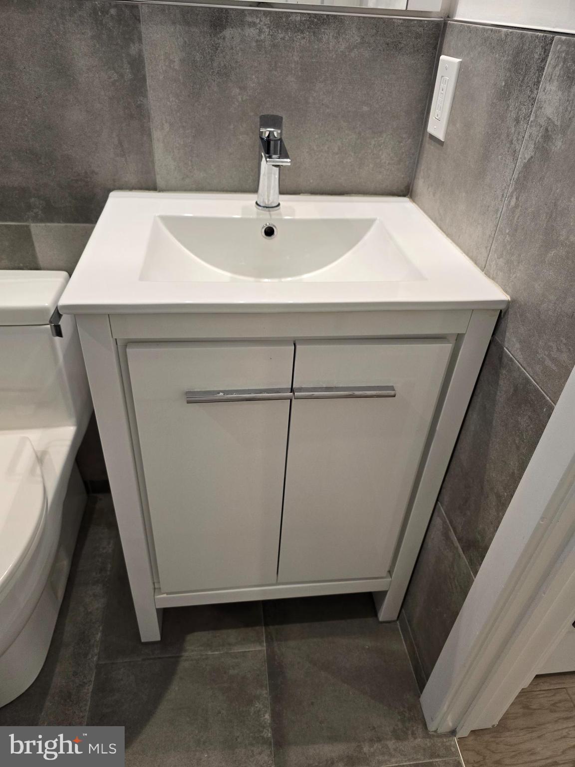 NORTH CENTRAL - Residential Lease