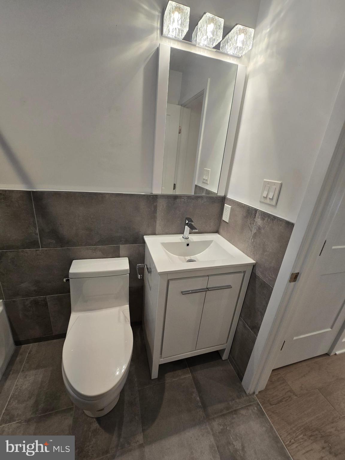 NORTH CENTRAL - Residential Lease