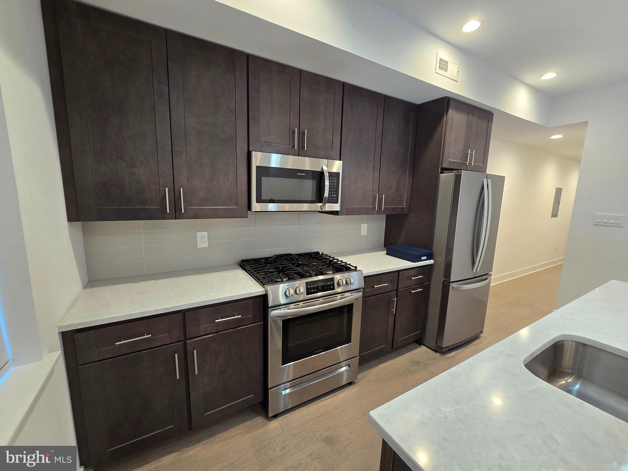 NORTH CENTRAL - Residential Lease